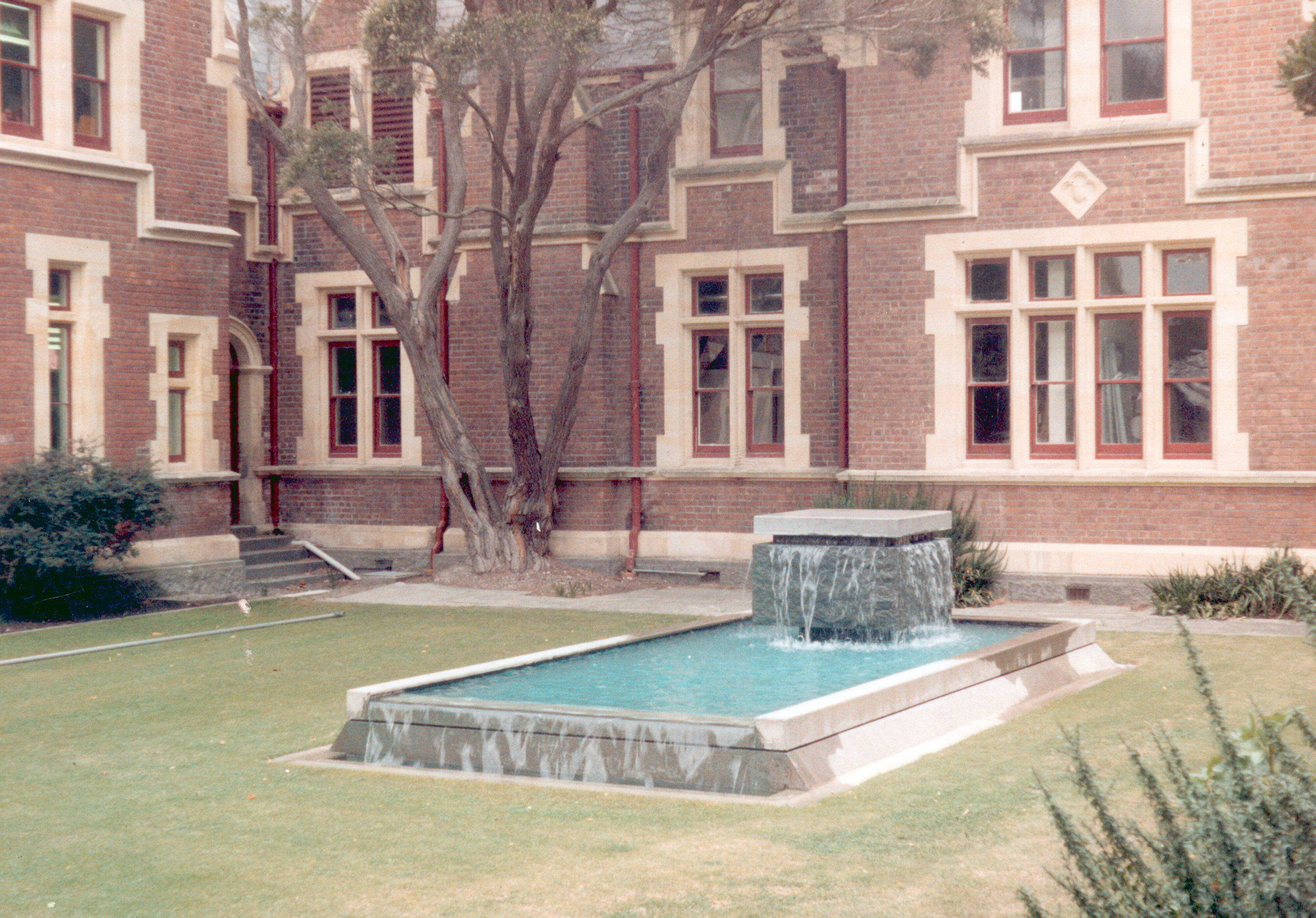 Water Fountain outside West Wing Ivey Hall