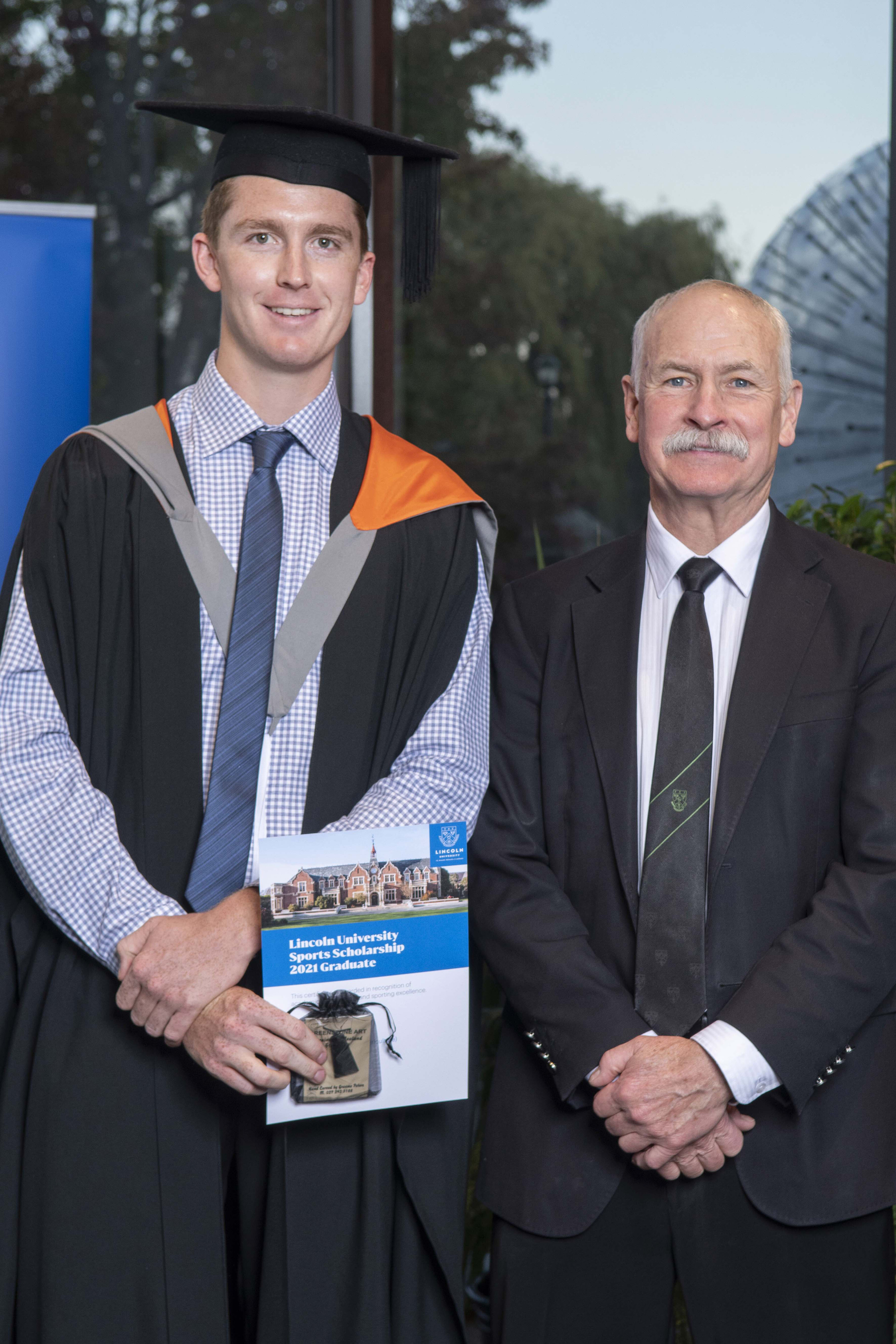 2021 Future Leaders and Sports Scholars 02