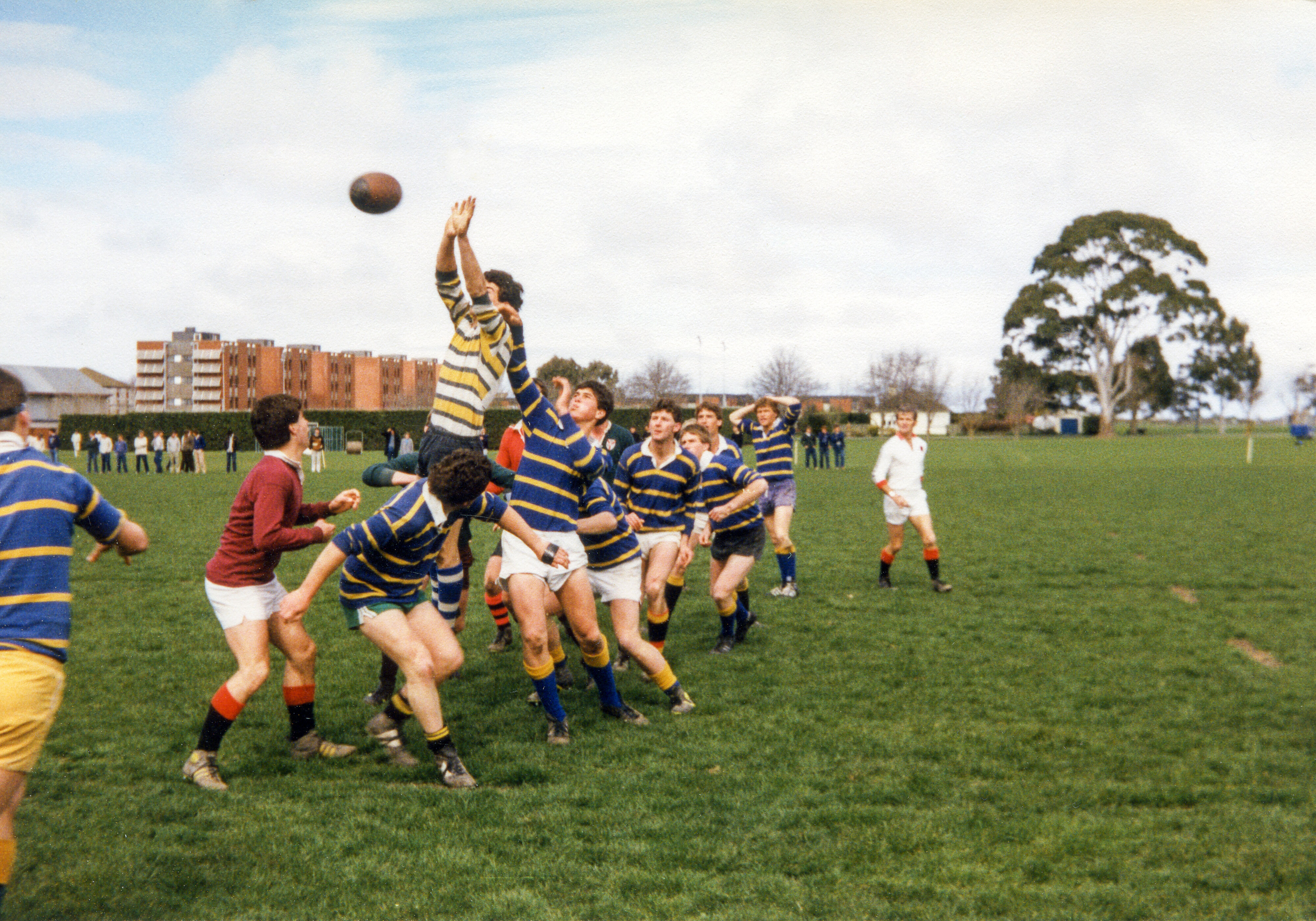 1986 DipAg Students 01