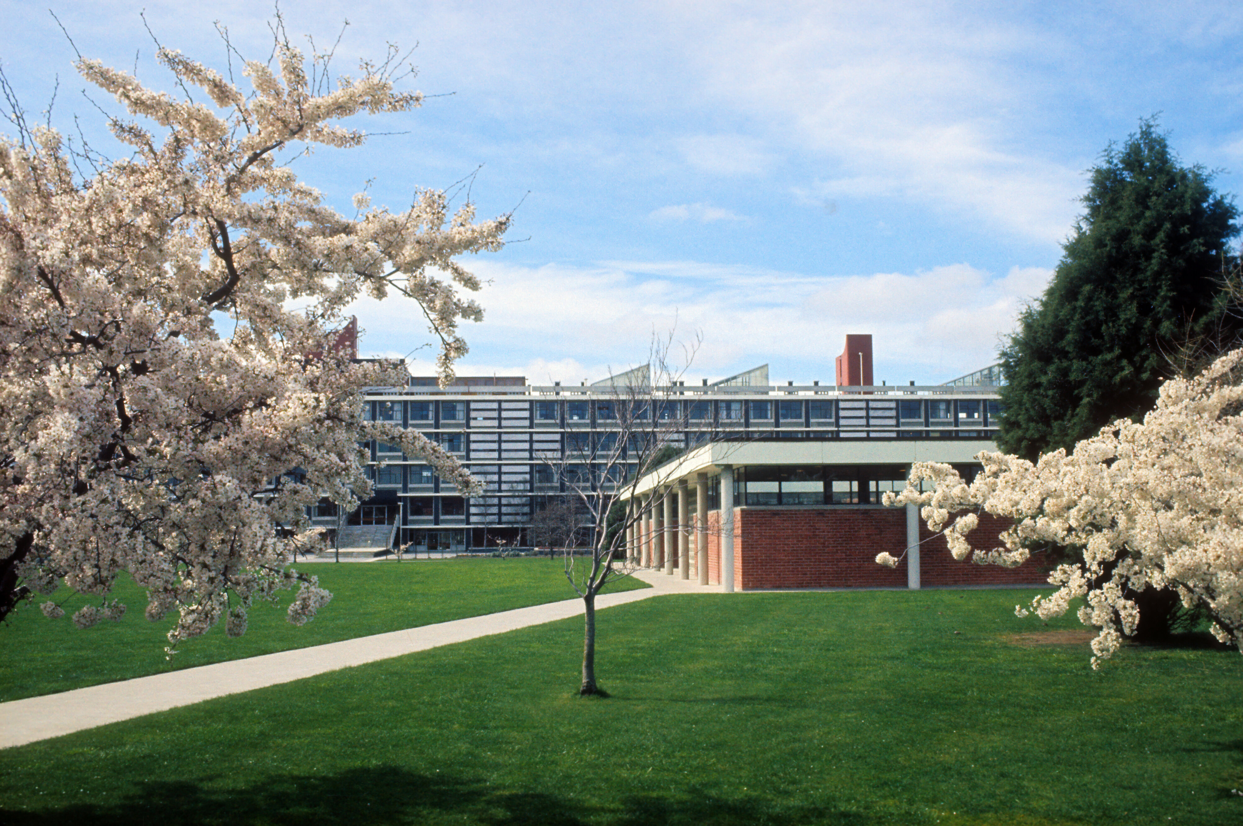 Lincoln College campus as seen in the 1970s