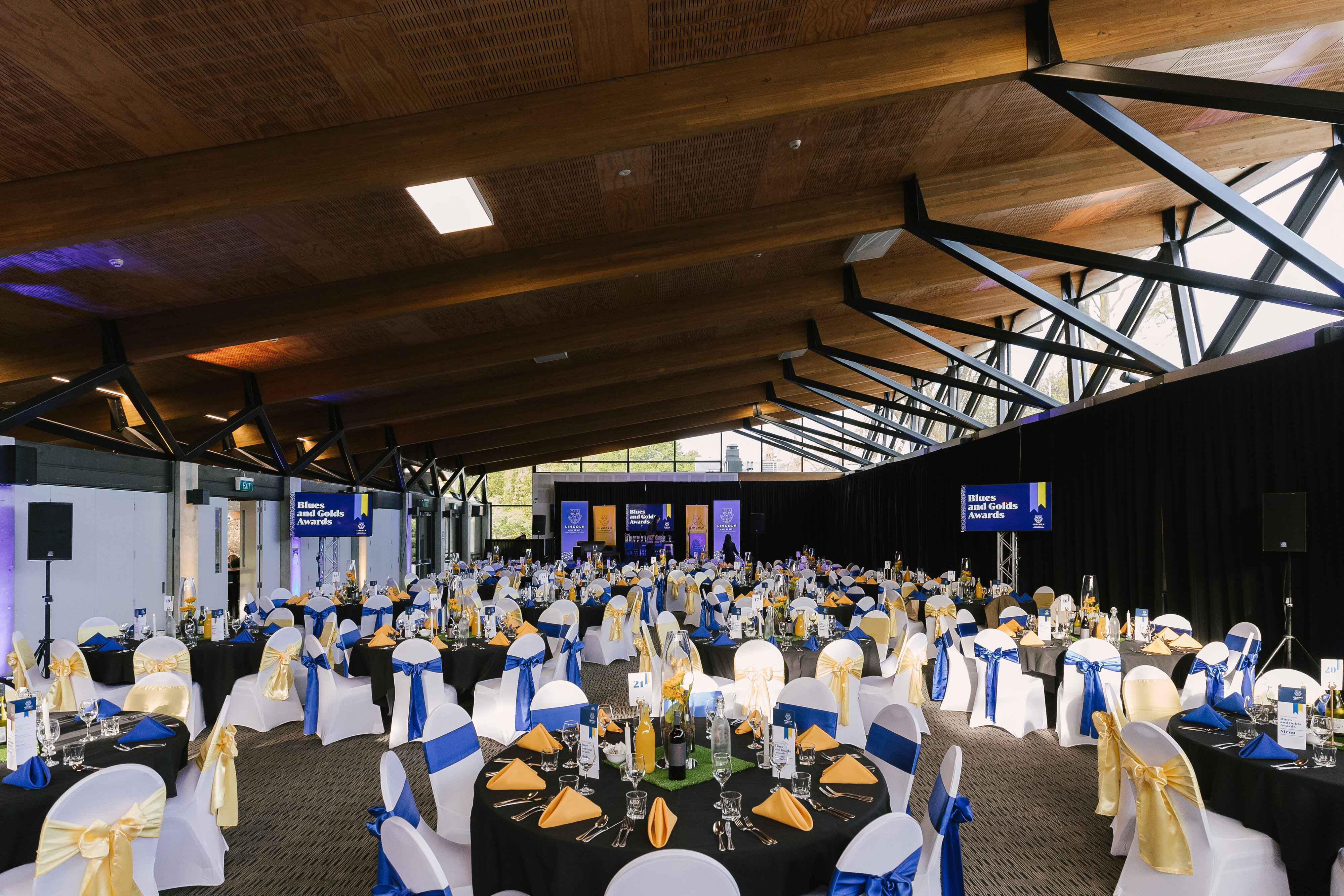 2023 Blues &amp; Golds Award 001