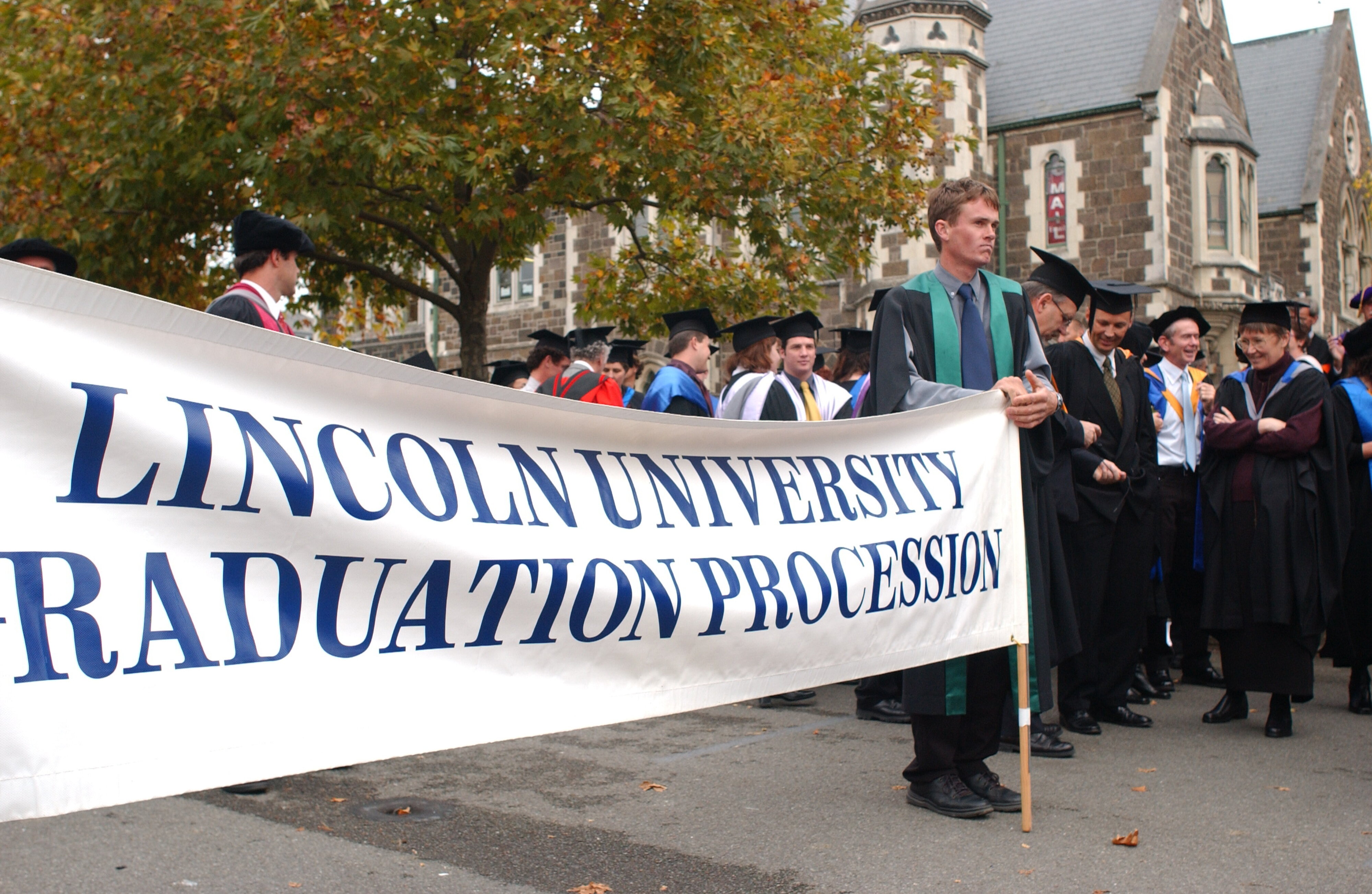 2004 Graduation parade (49)