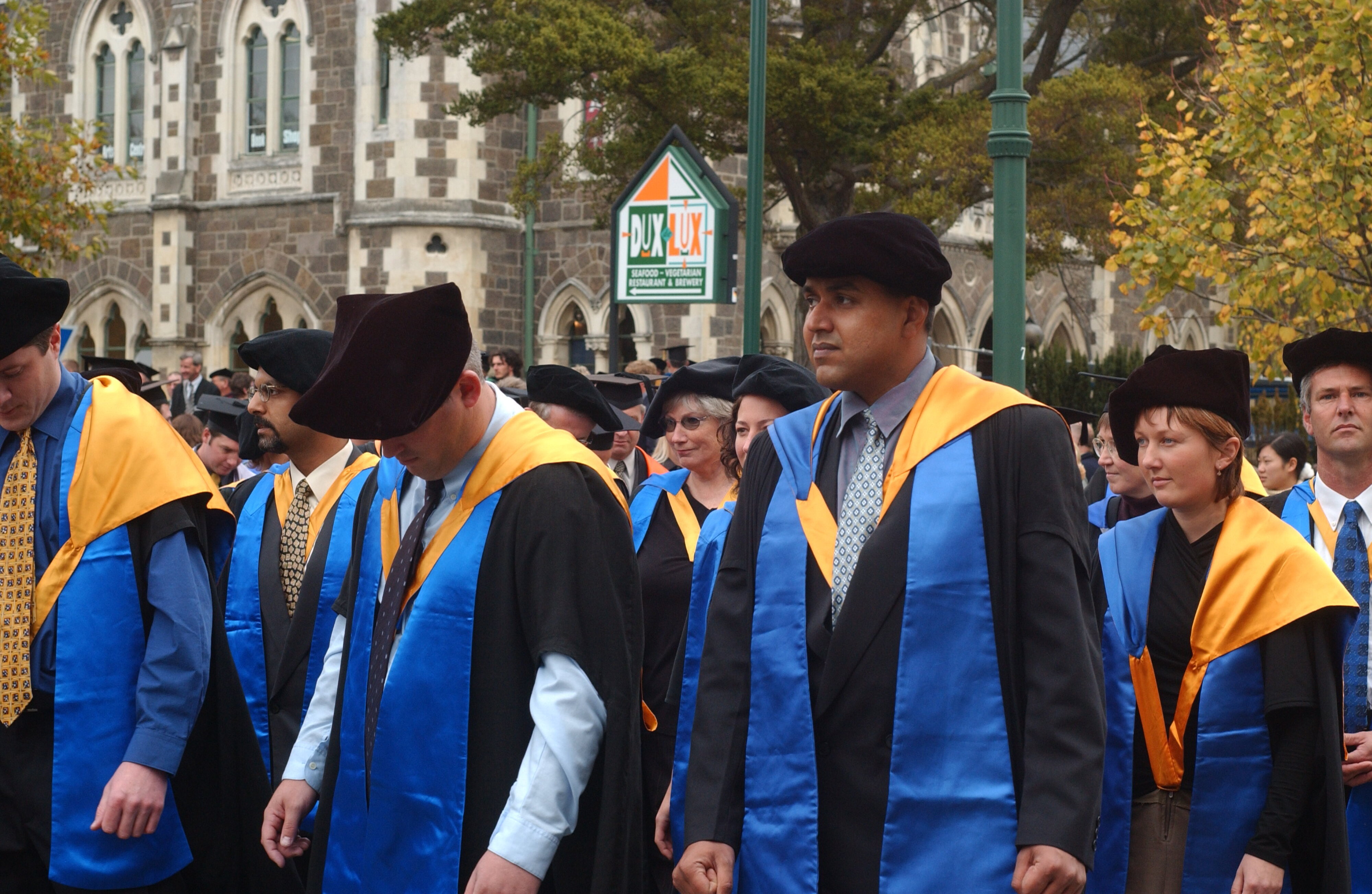 2004 Graduation parade (51)