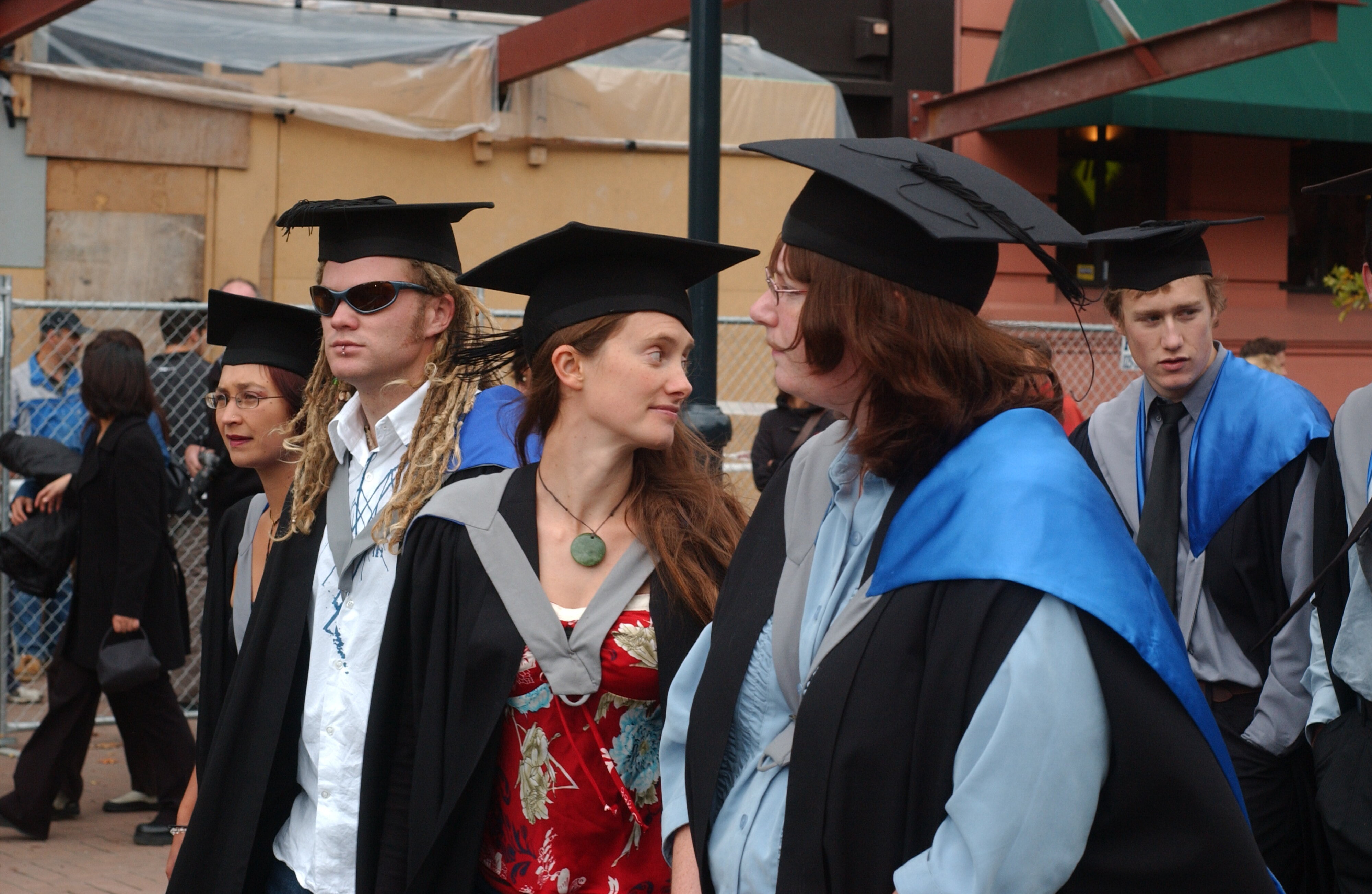 2004 Graduation parade (78)