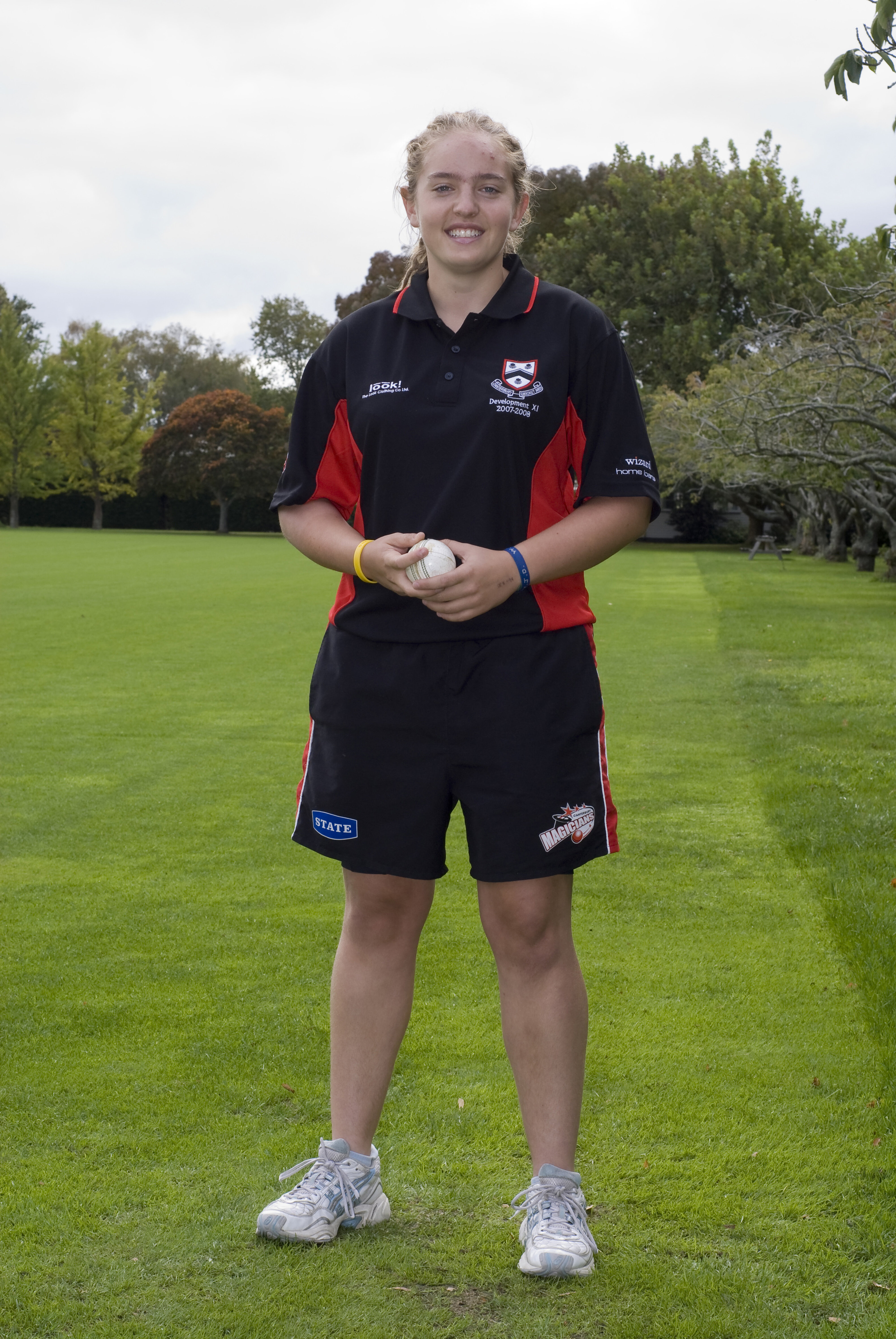 2009 Ms Frances Mackay - Cricket Scholar