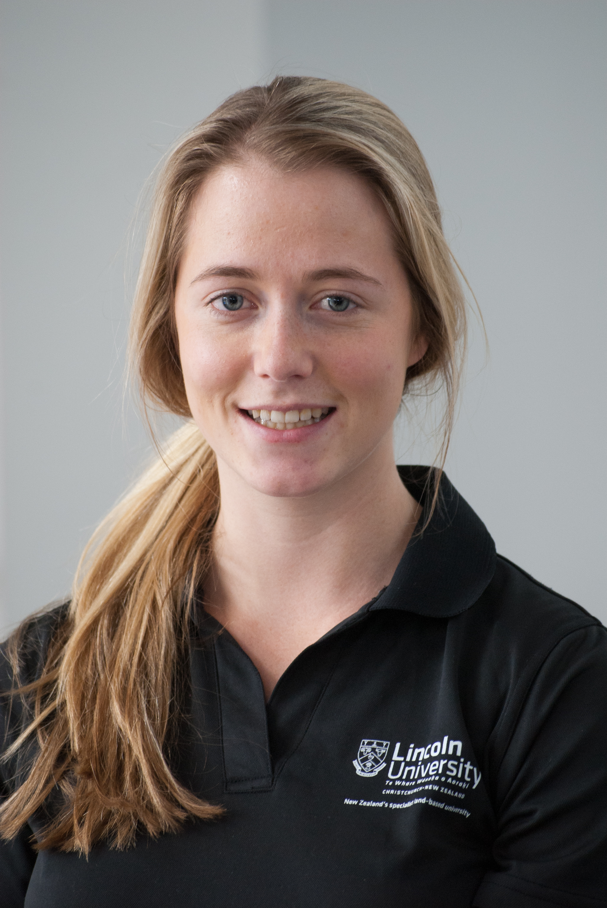 Laura-Beth Feary, Year 3 &amp; 4 Future Leaders Scholar, 2012