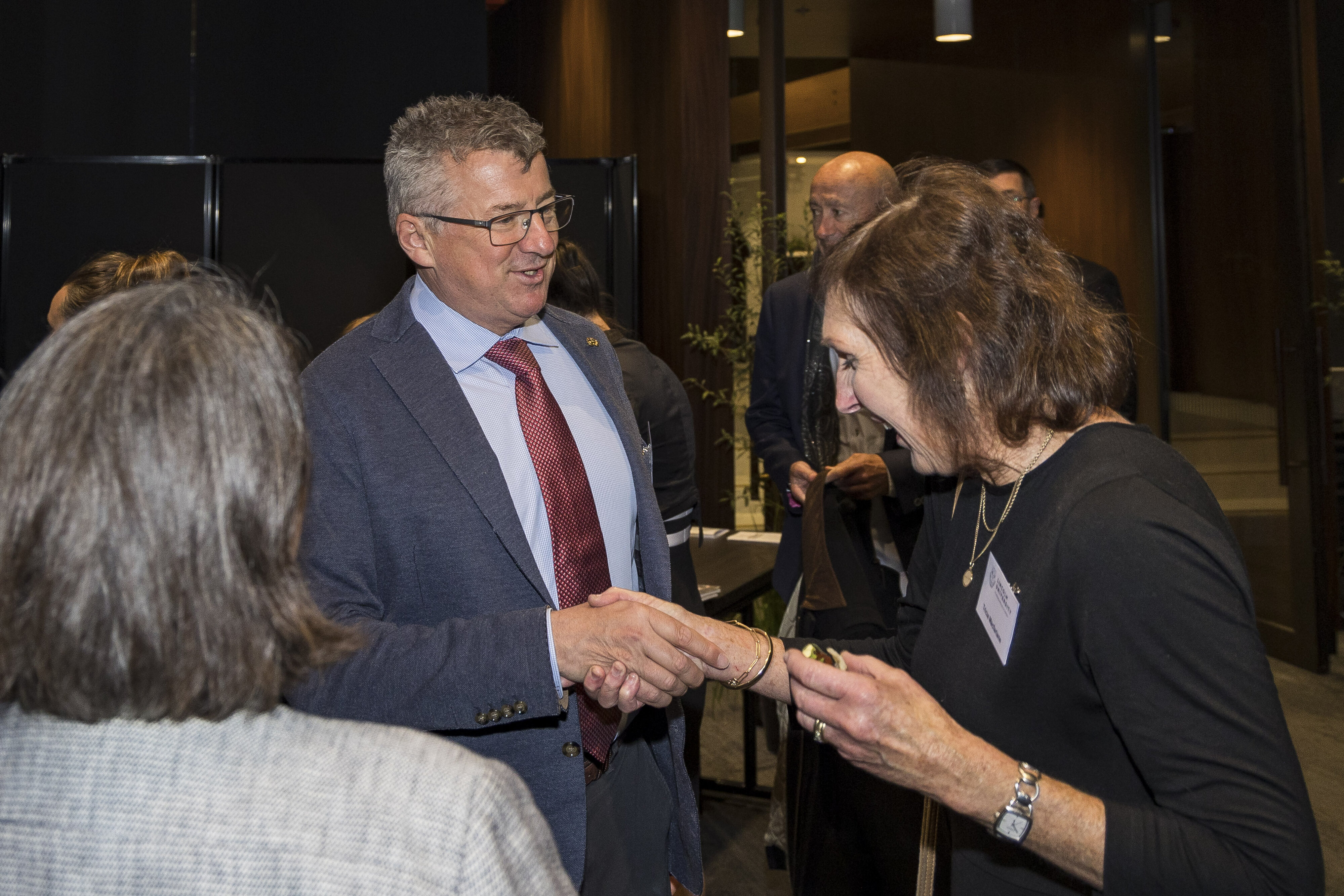 Robert Dougal McCallum, recipient of the Lincoln Alumni International Medal, during the Chancellor's Cocktail Function (01)