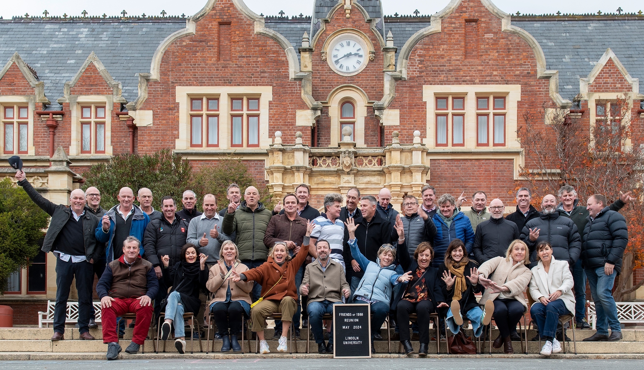 2024 Reunion Friends of 1988 (37)