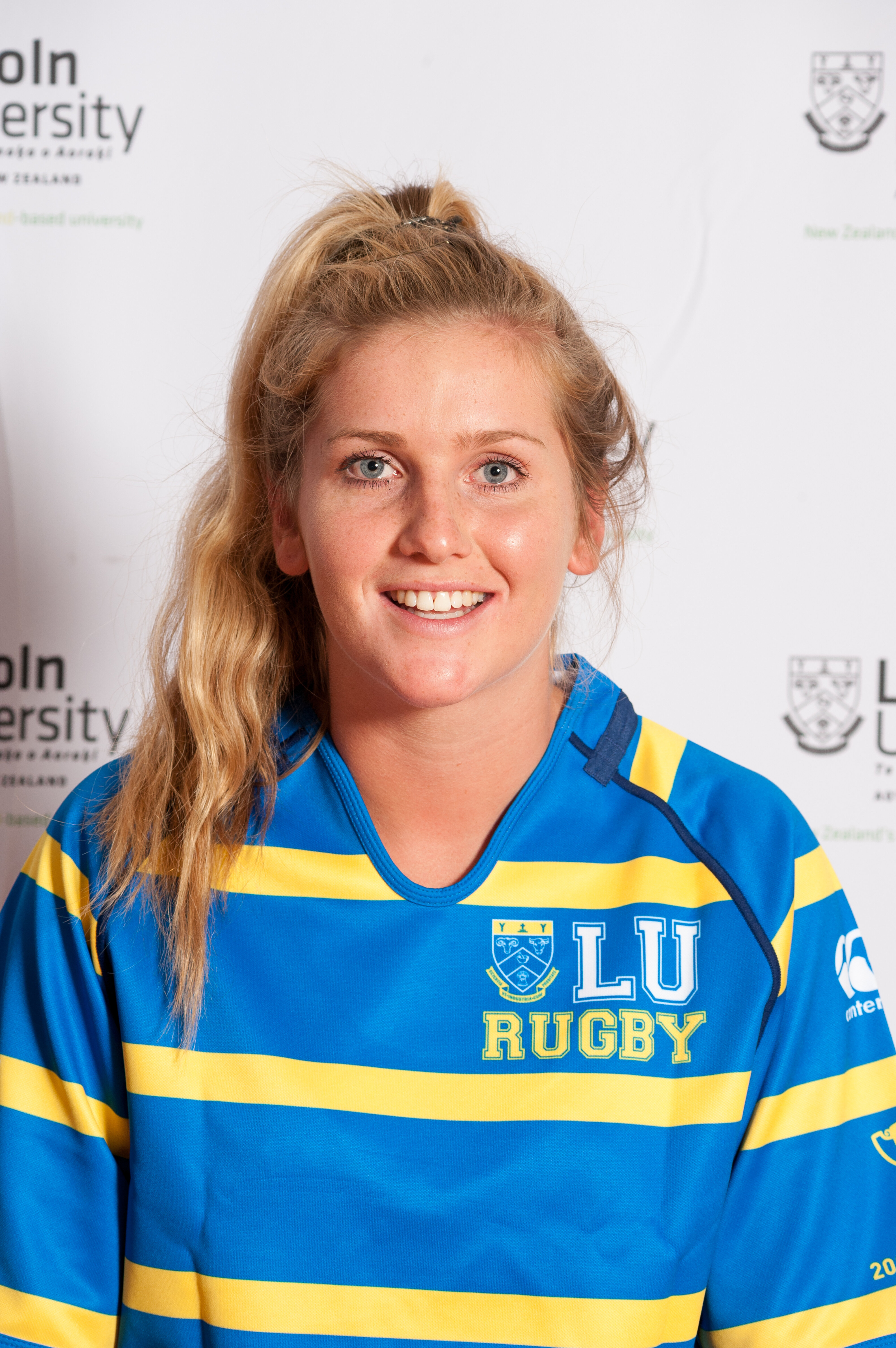 2016 Alana Bremner - Rugby Scholar