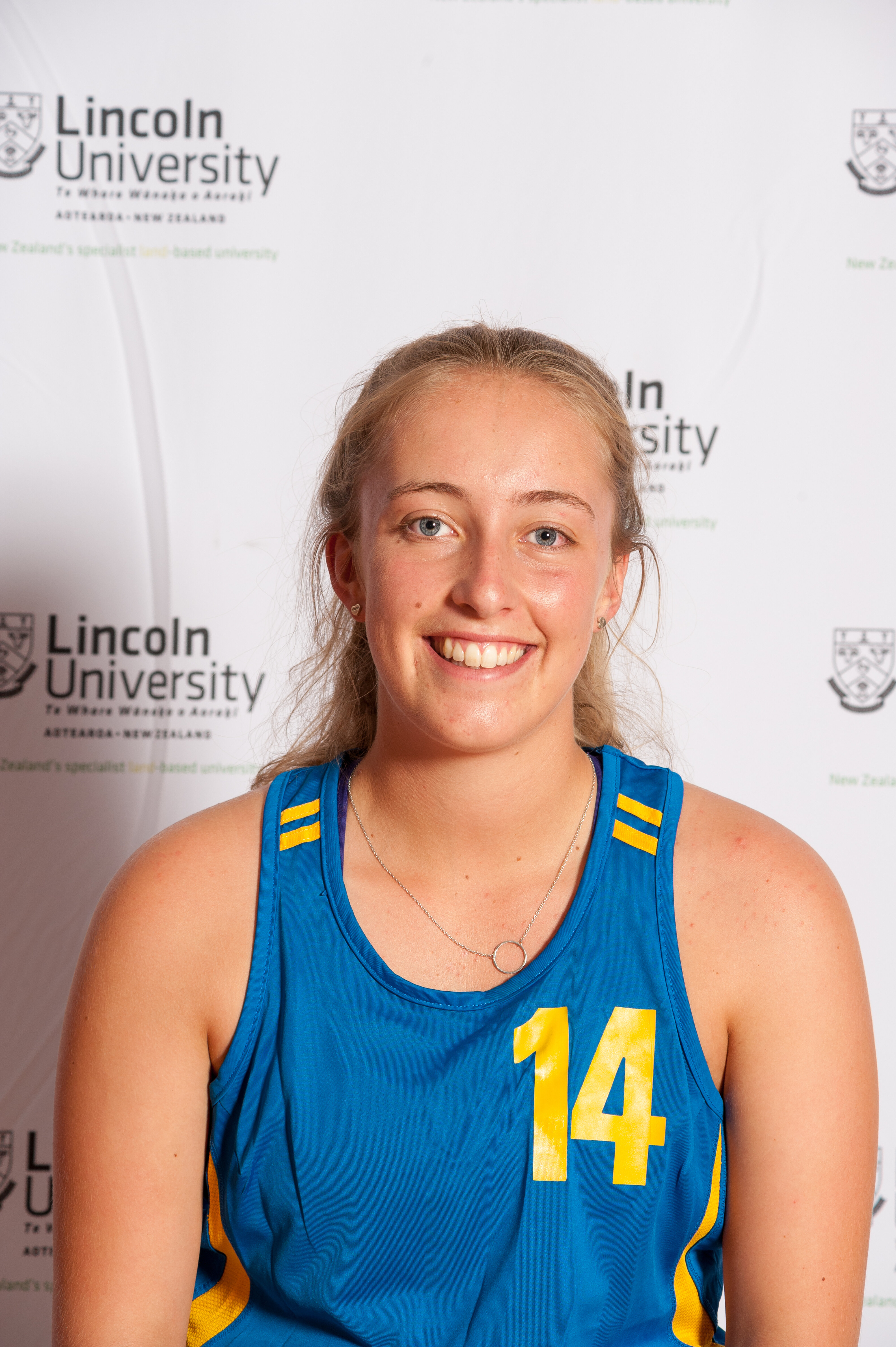 2016 Caitlin Hughes - Hockey Scholar