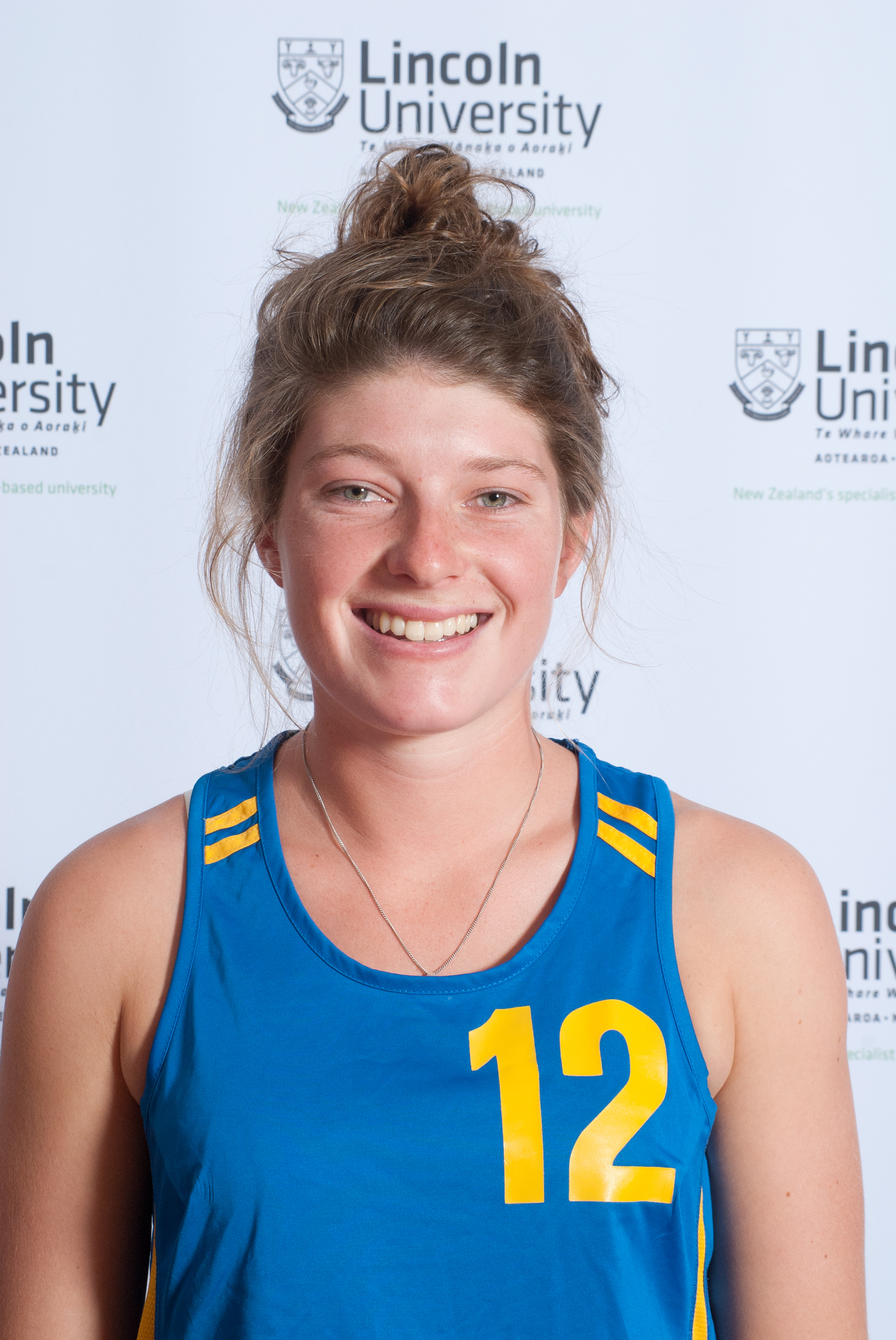 2015 Charlotte Symes - Hockey Scholar