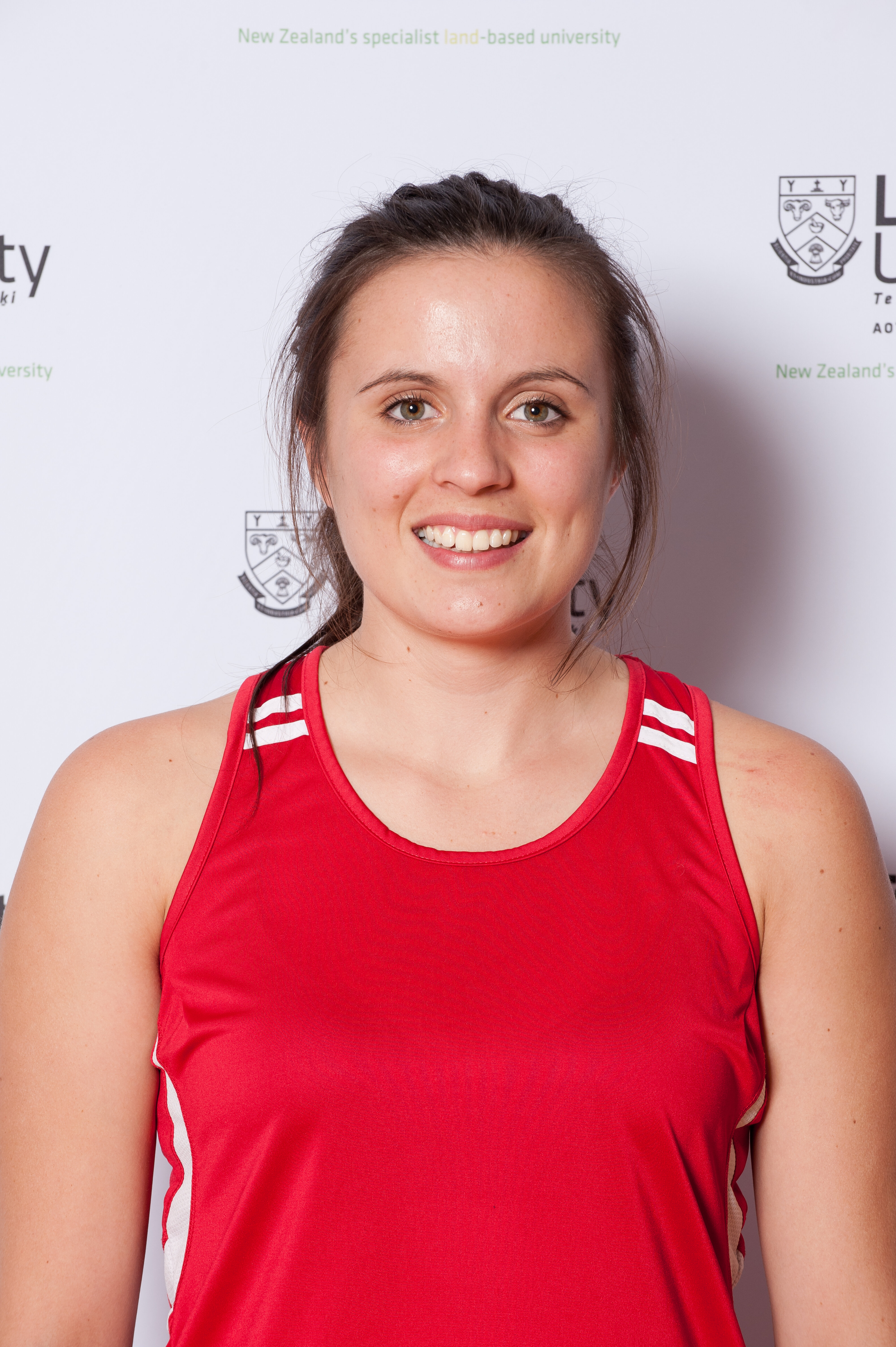 2014 Hayley Lee - Netball Scholar