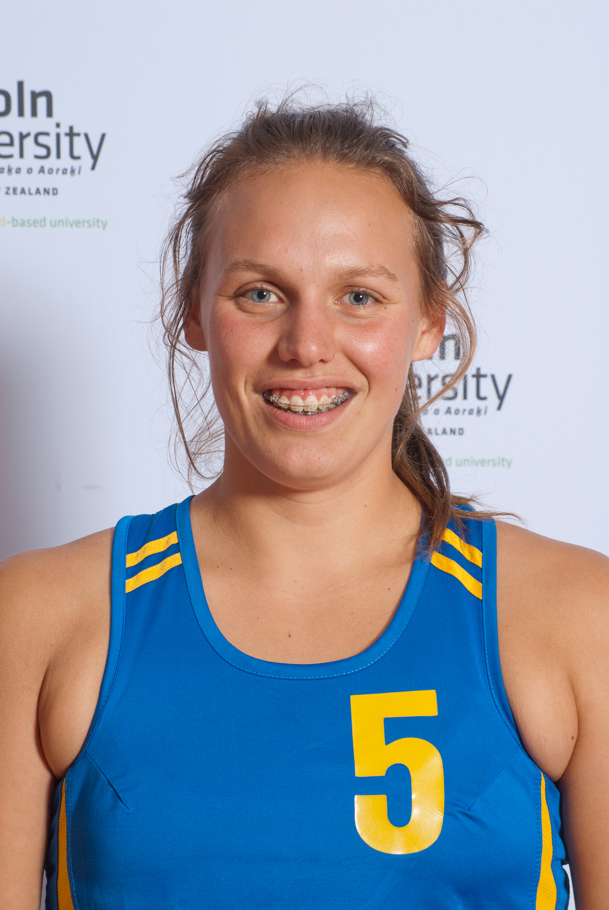 2015 Thomasina Loeffen, 2nd year - Hockey Scholar