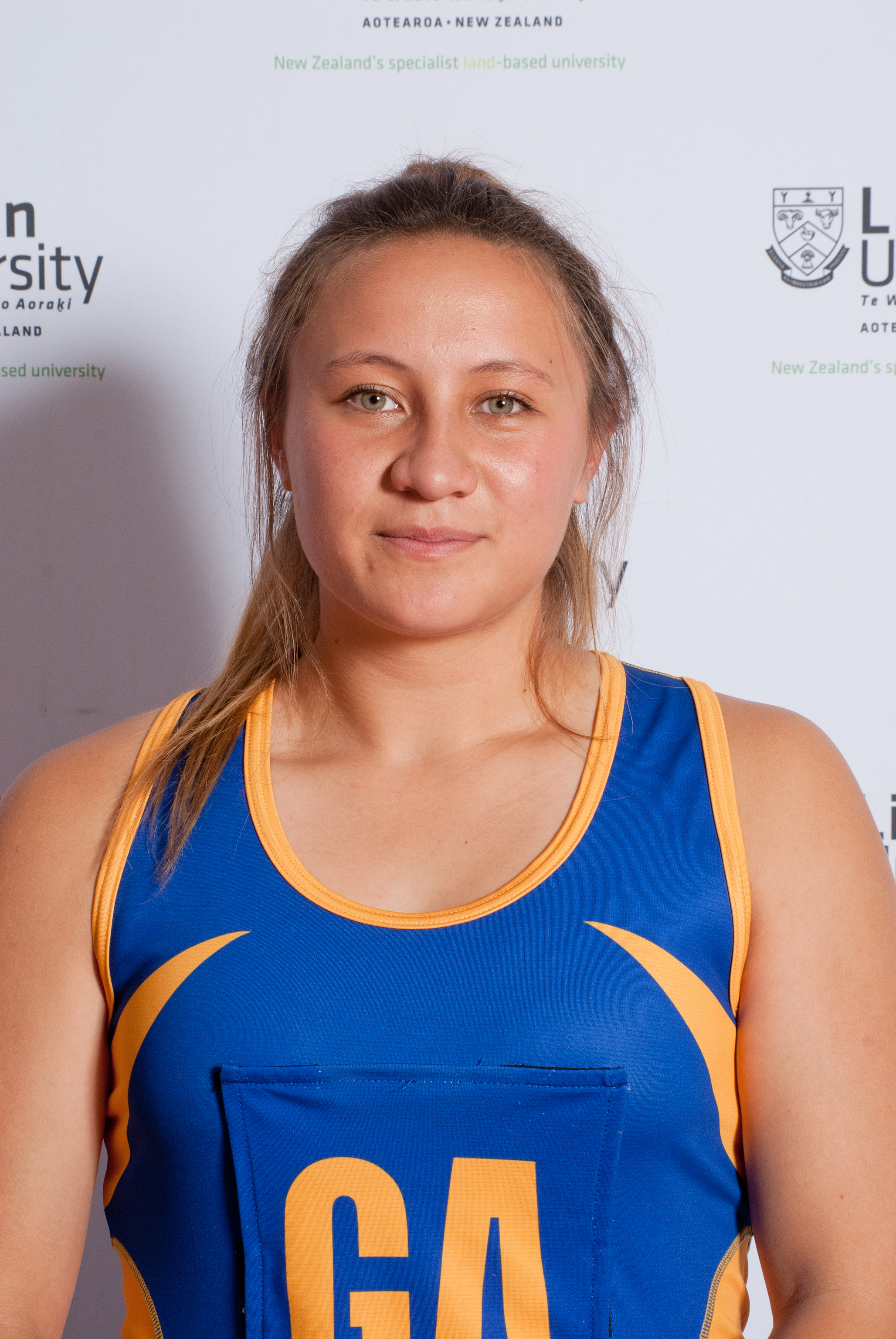 2015 Shaani Temata-Frost, 2nd year - Netball Scholar