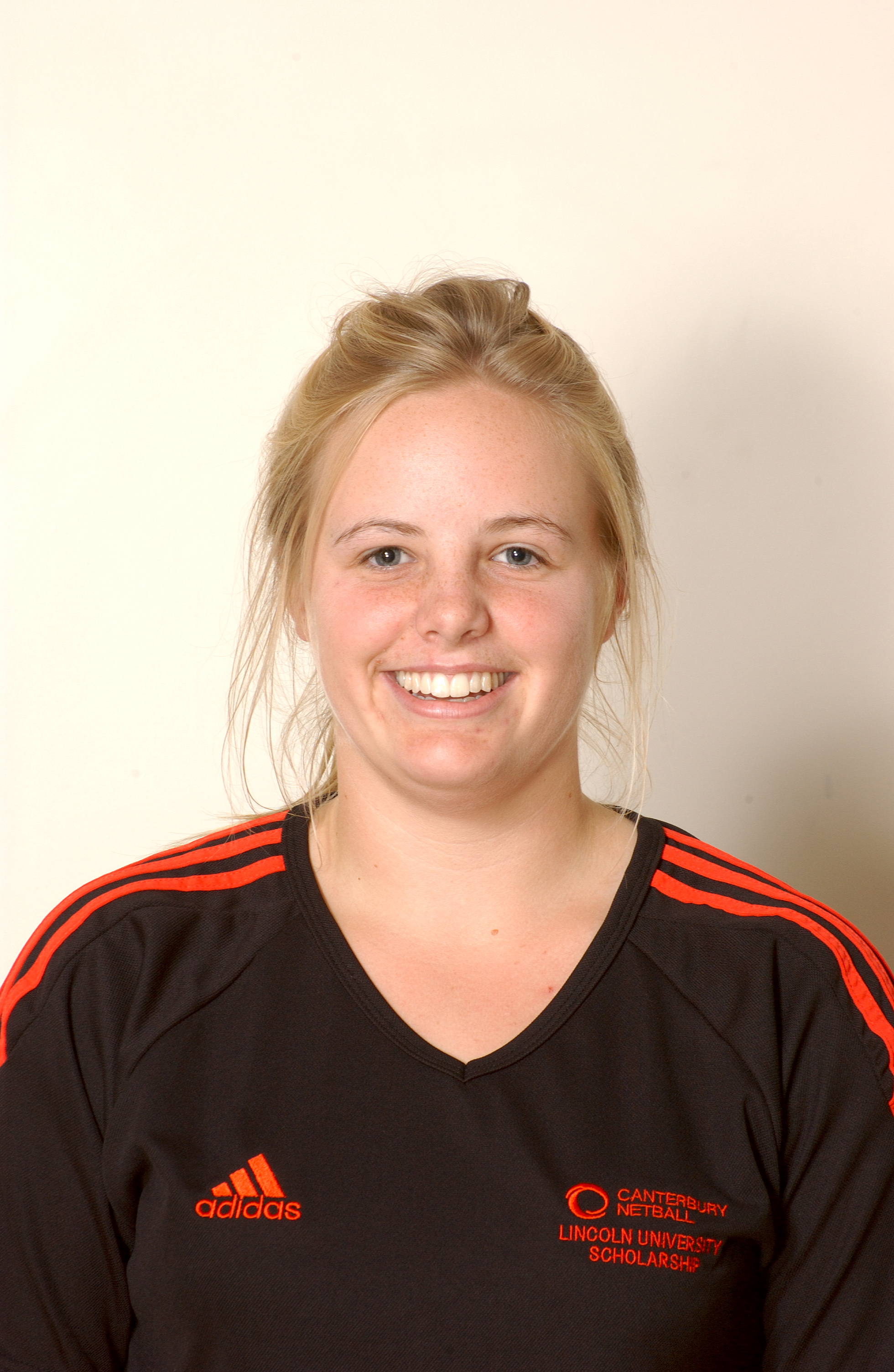 2010 Rebecca Lough, 1st year - Netball Scholar