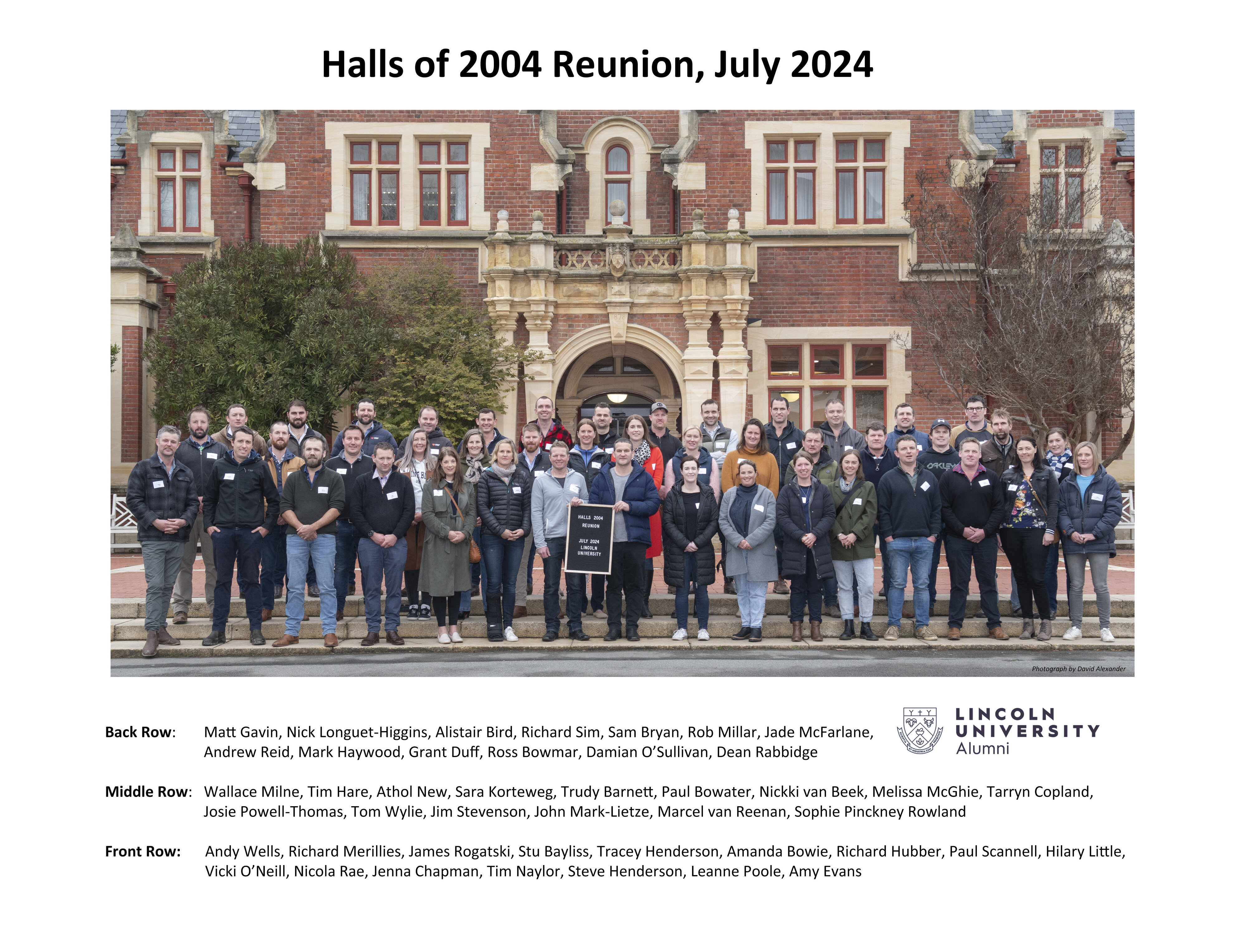 2024 Reunion - Halls of 2004 Group Photo 01