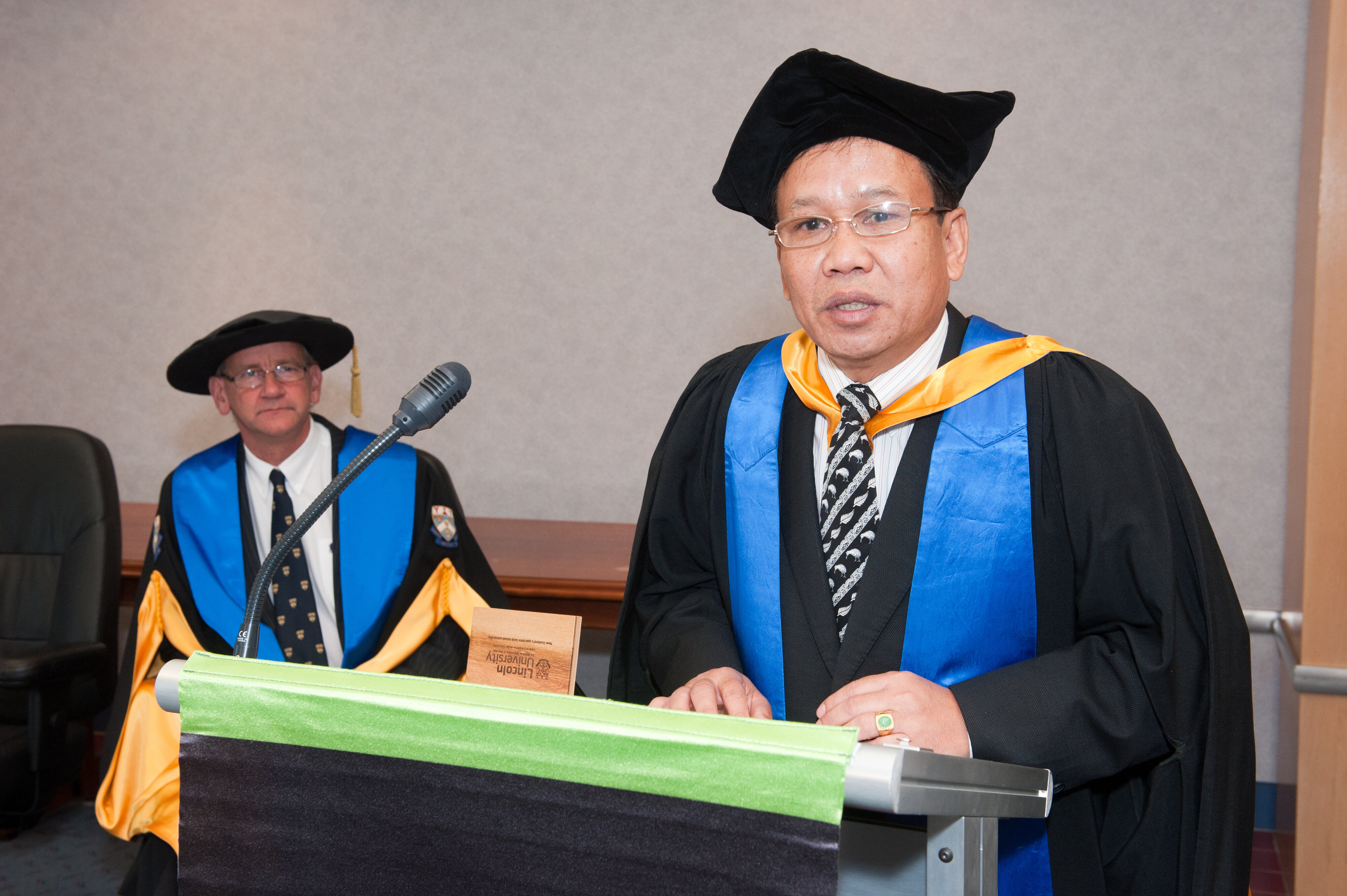 2013 LU Alumni International Medal Presentation 05