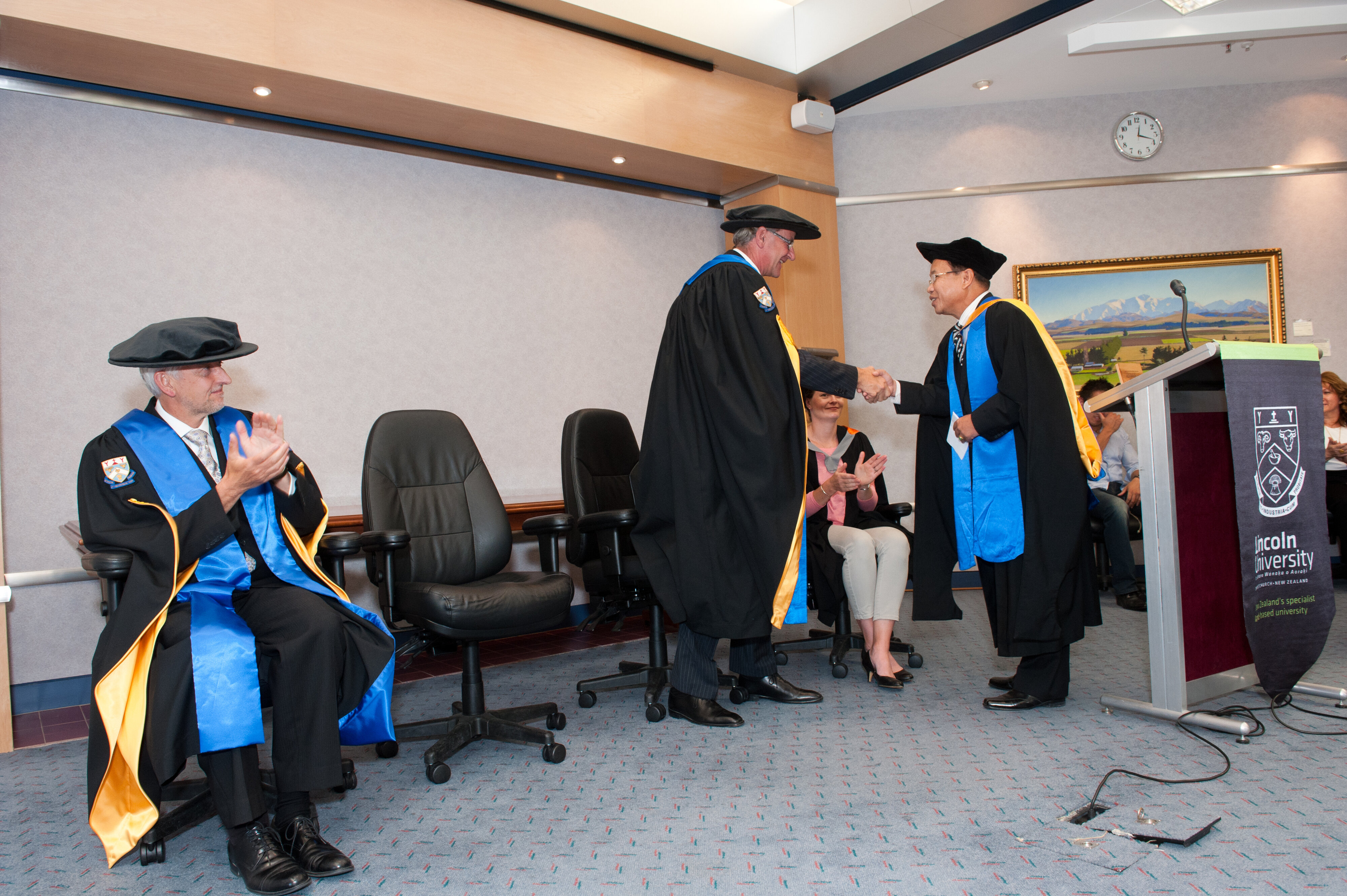 2013 LU Alumni International Medal Presentation 09