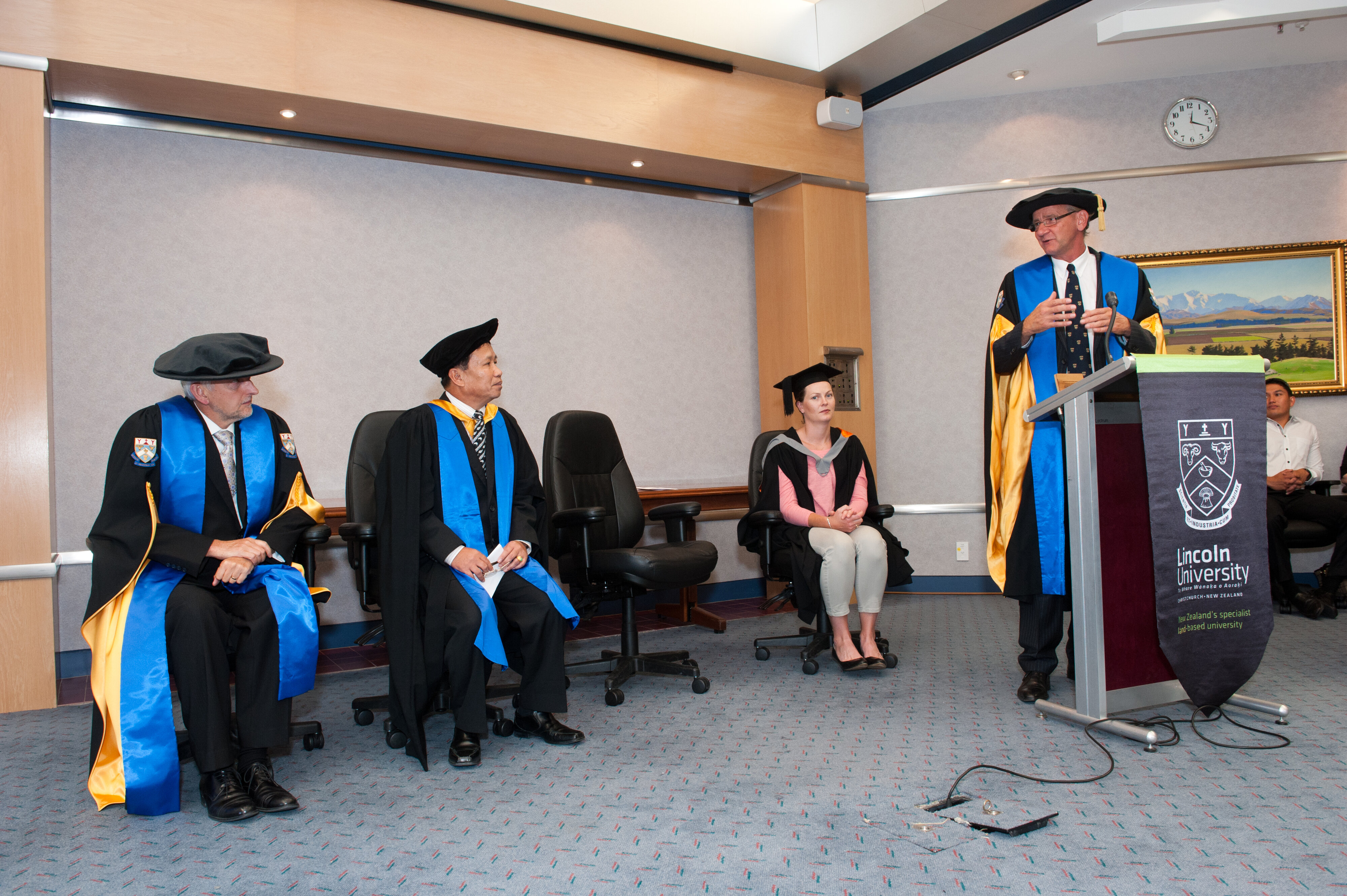 2013 LU Alumni International Medal Presentation 11