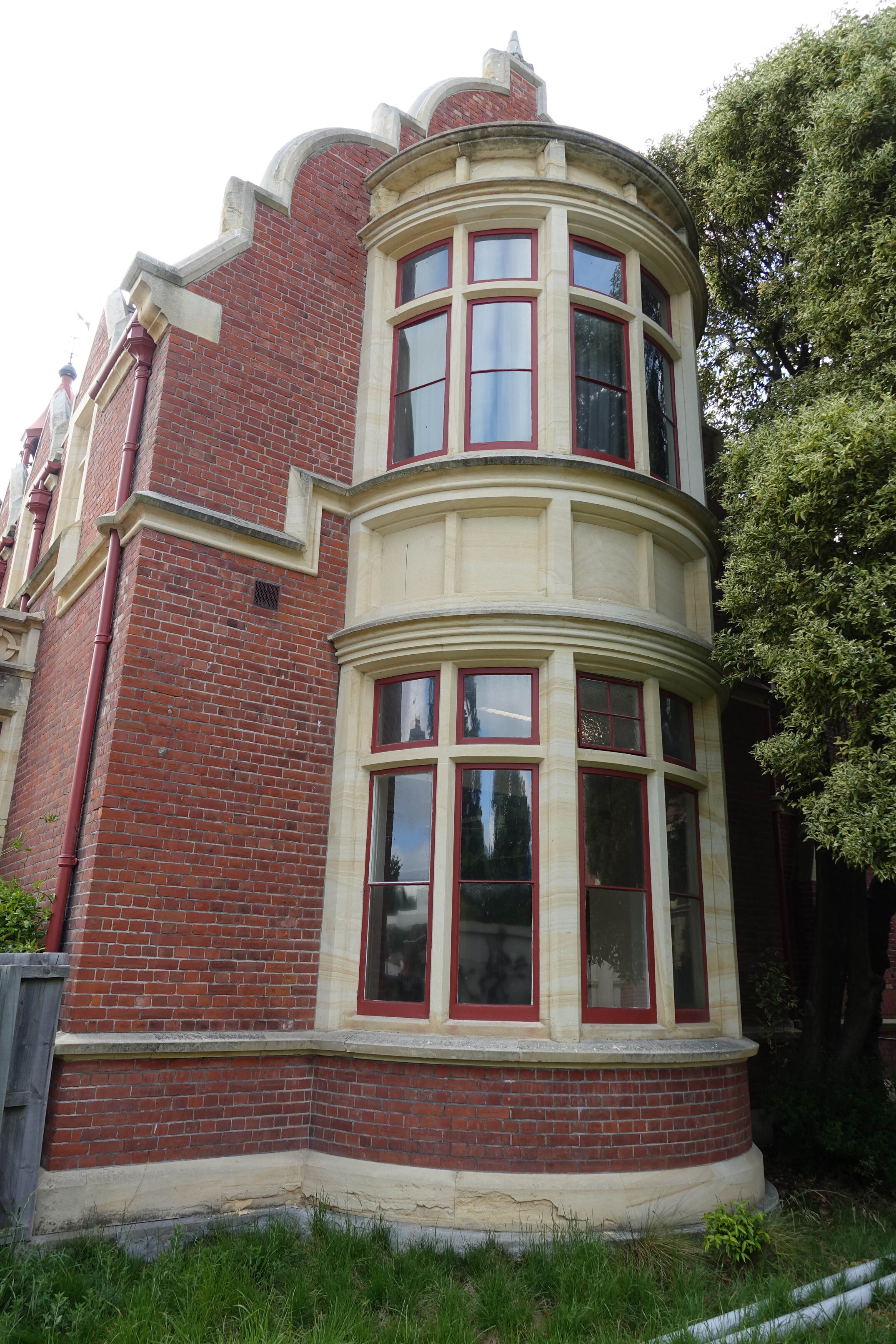 2018 Ivey Hall and Memorial Hall (6)