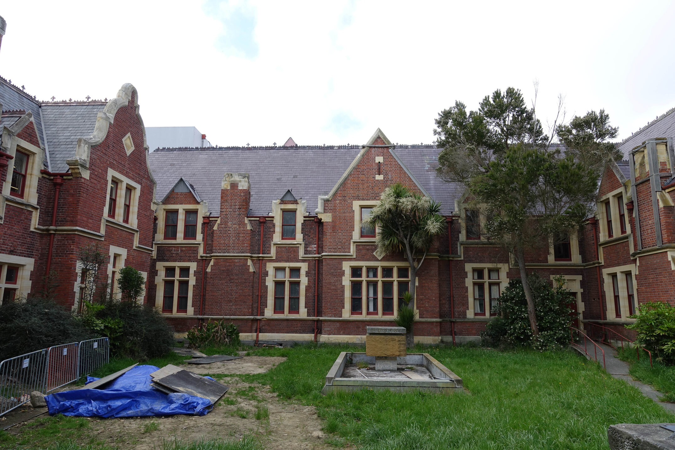 2018 Ivey Hall and Memorial Hall (28)