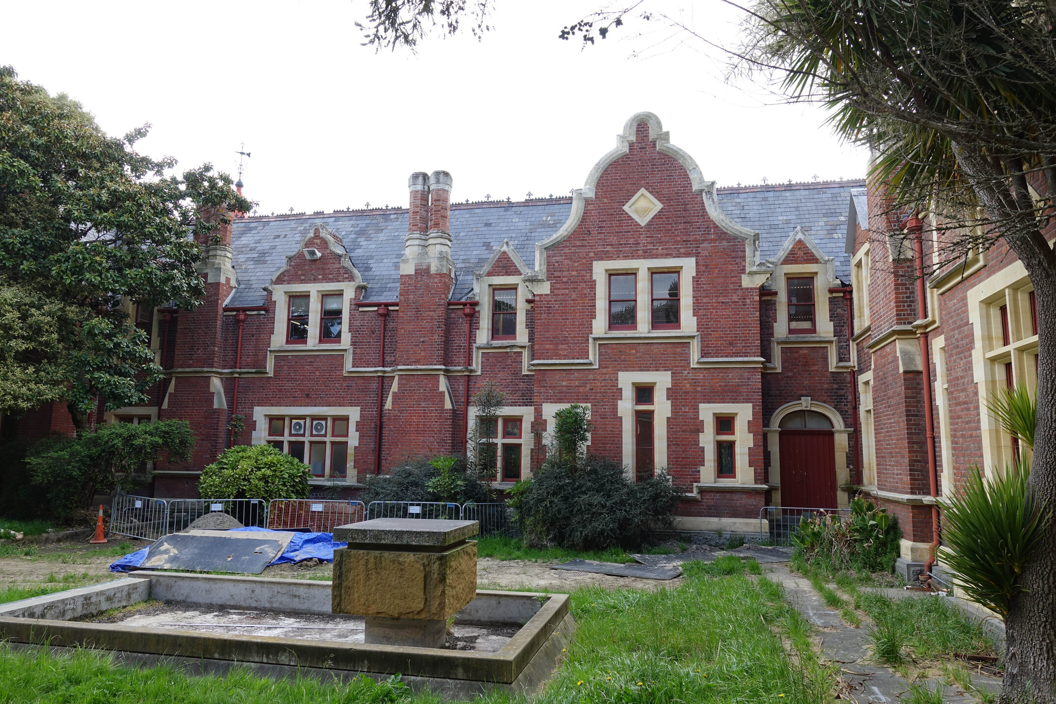 2018 Ivey Hall and Memorial Hall (34)