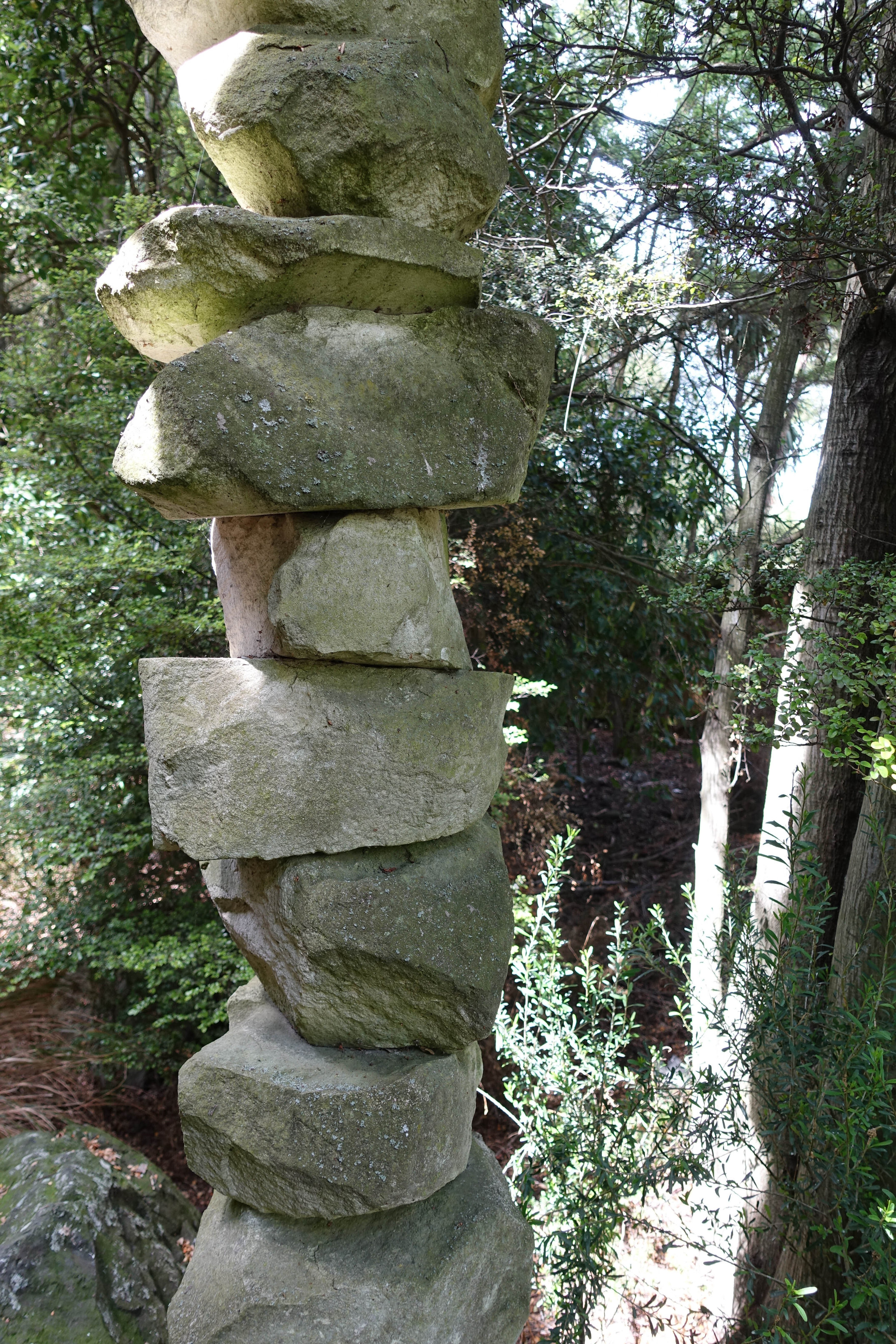 2018 Chris Booth Stone pillar 03