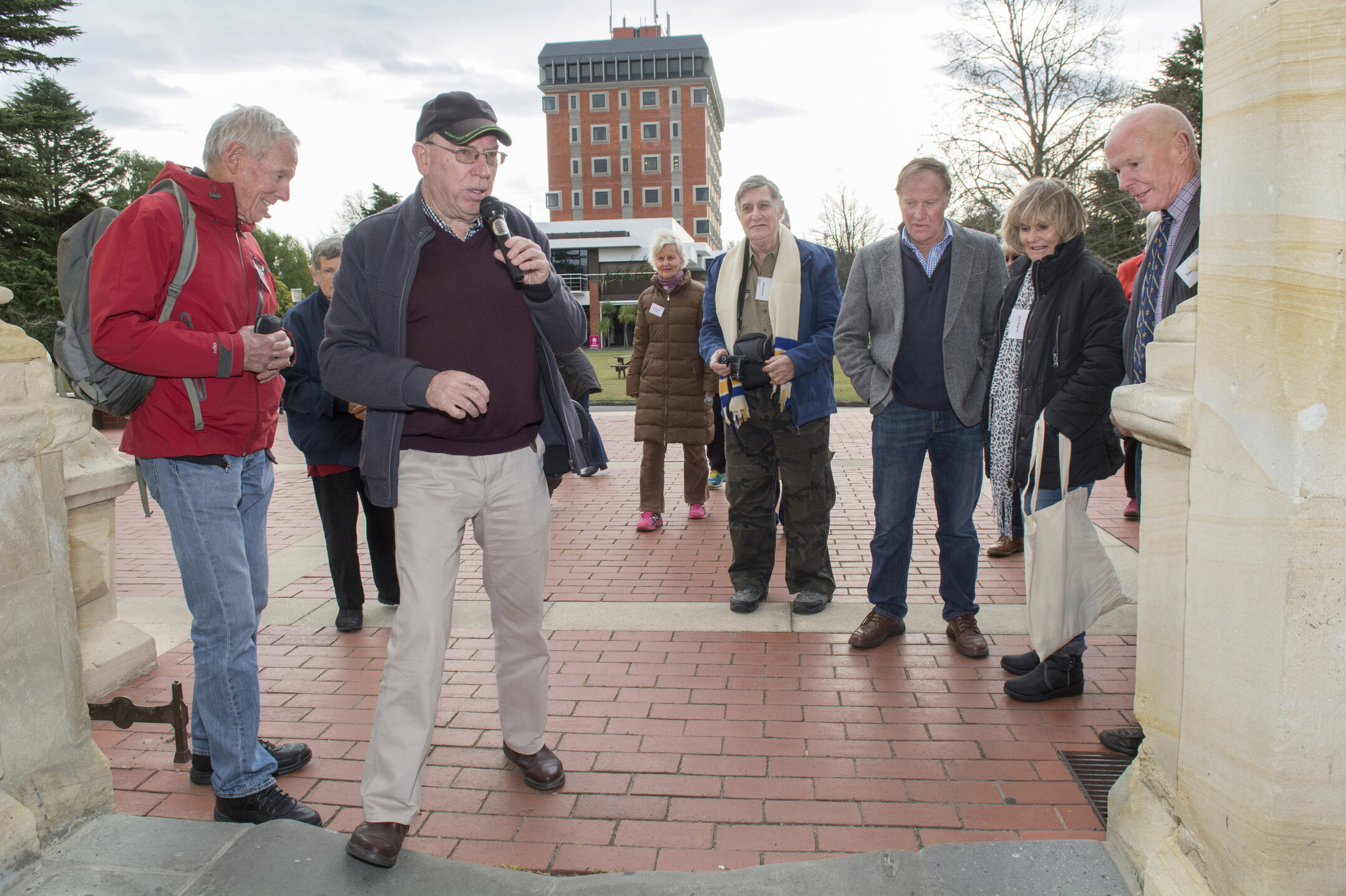 2016 DipHort 1965-66 reunion 06