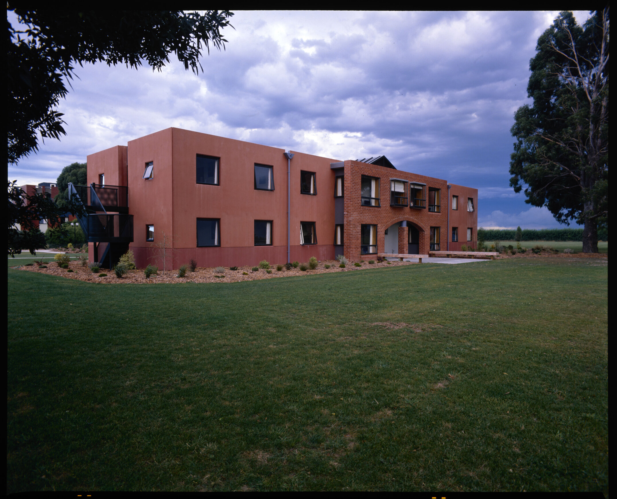 Newly built students accommodation complex, Southland Hall, 11 November 1995 01