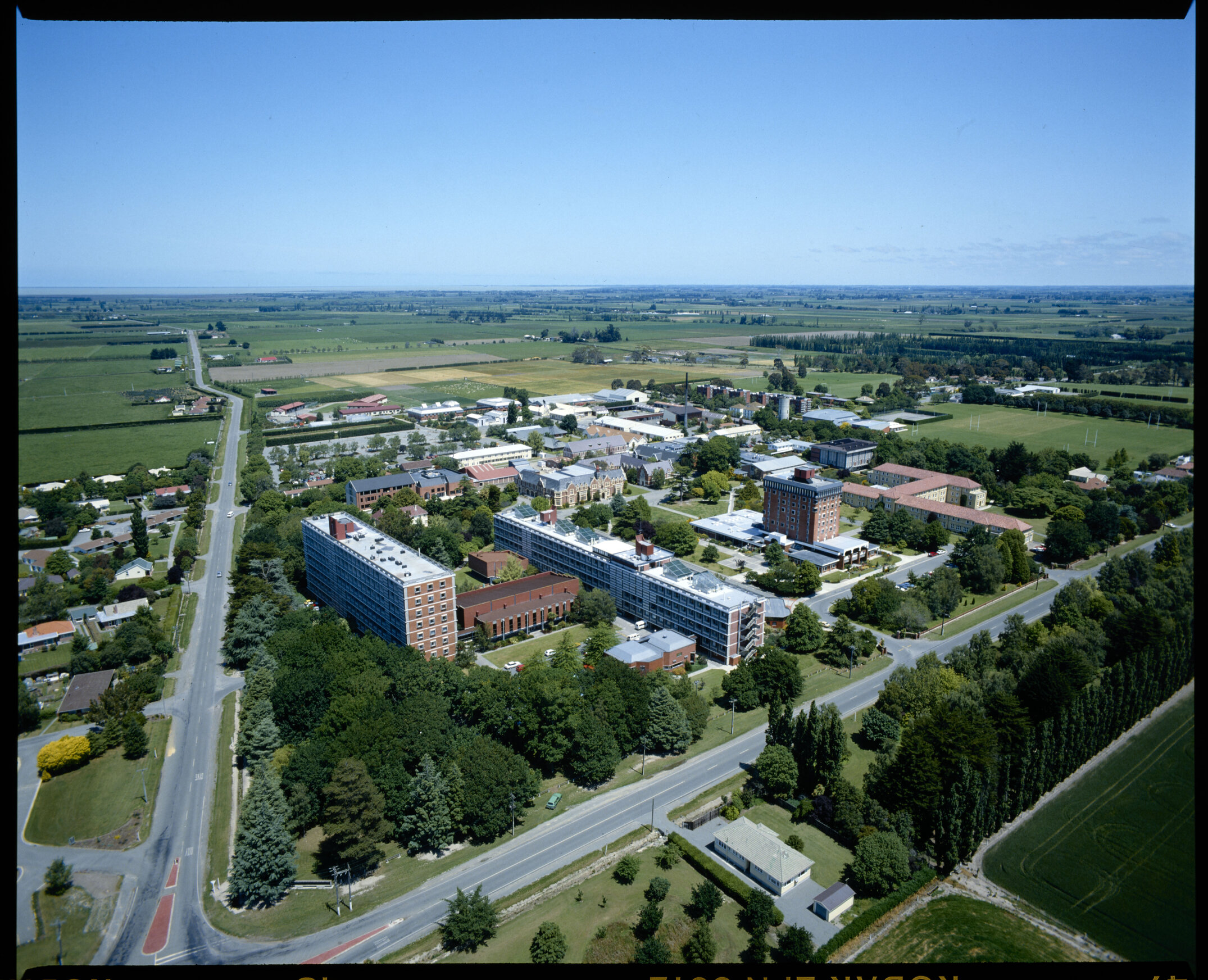 Aerial view of Lincoln University in 1990s 01