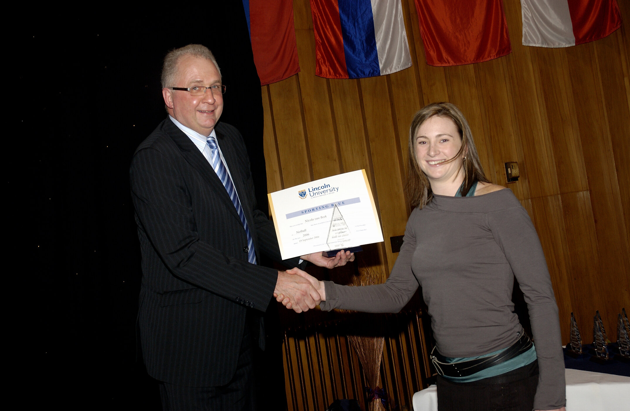 2006 LU Blues &amp; Golds Award 27
Sporting Blue Award, Netball, Nicola van Beek