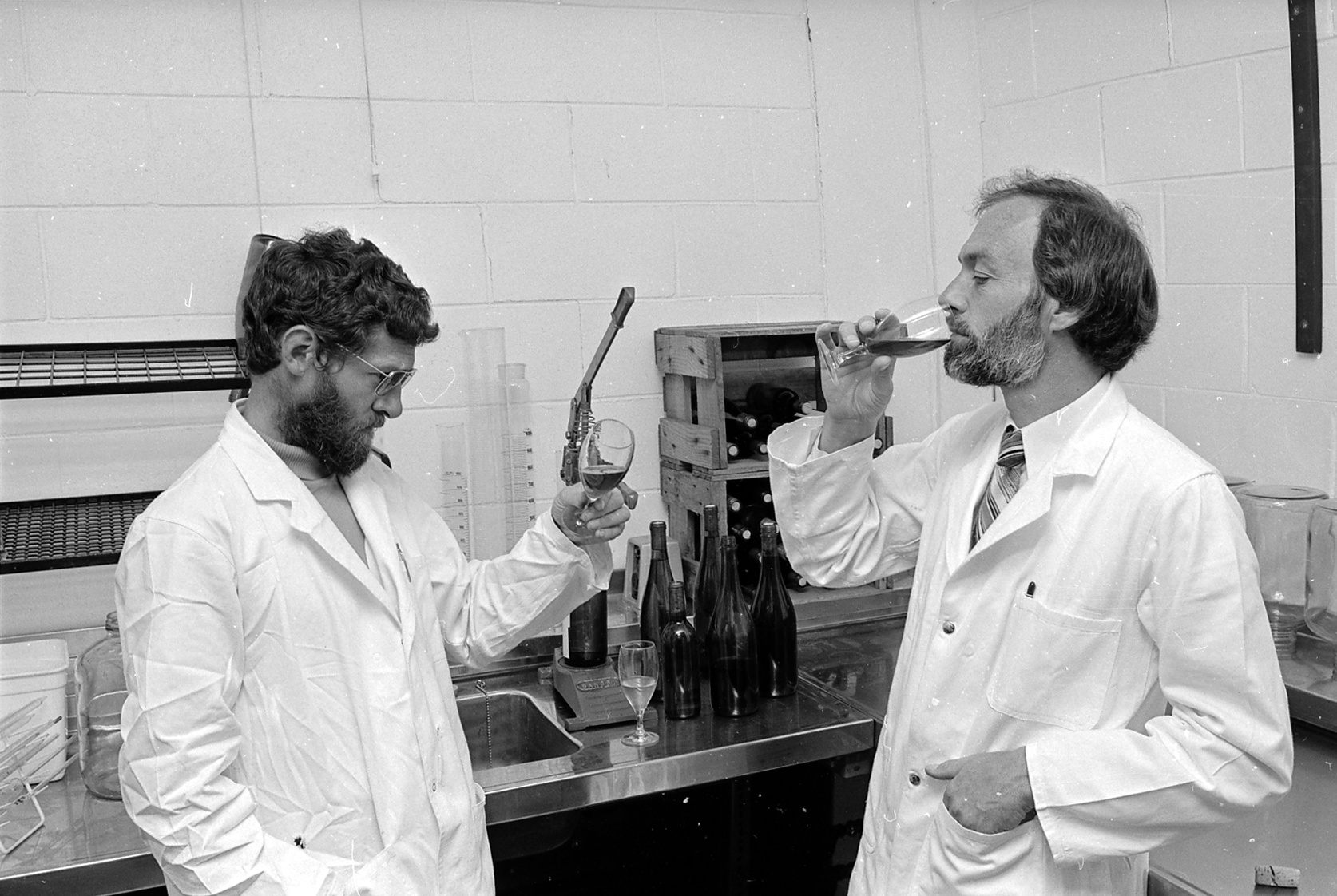 Wine Tasting in the Research Laboratory, Lincoln College, 1979 02