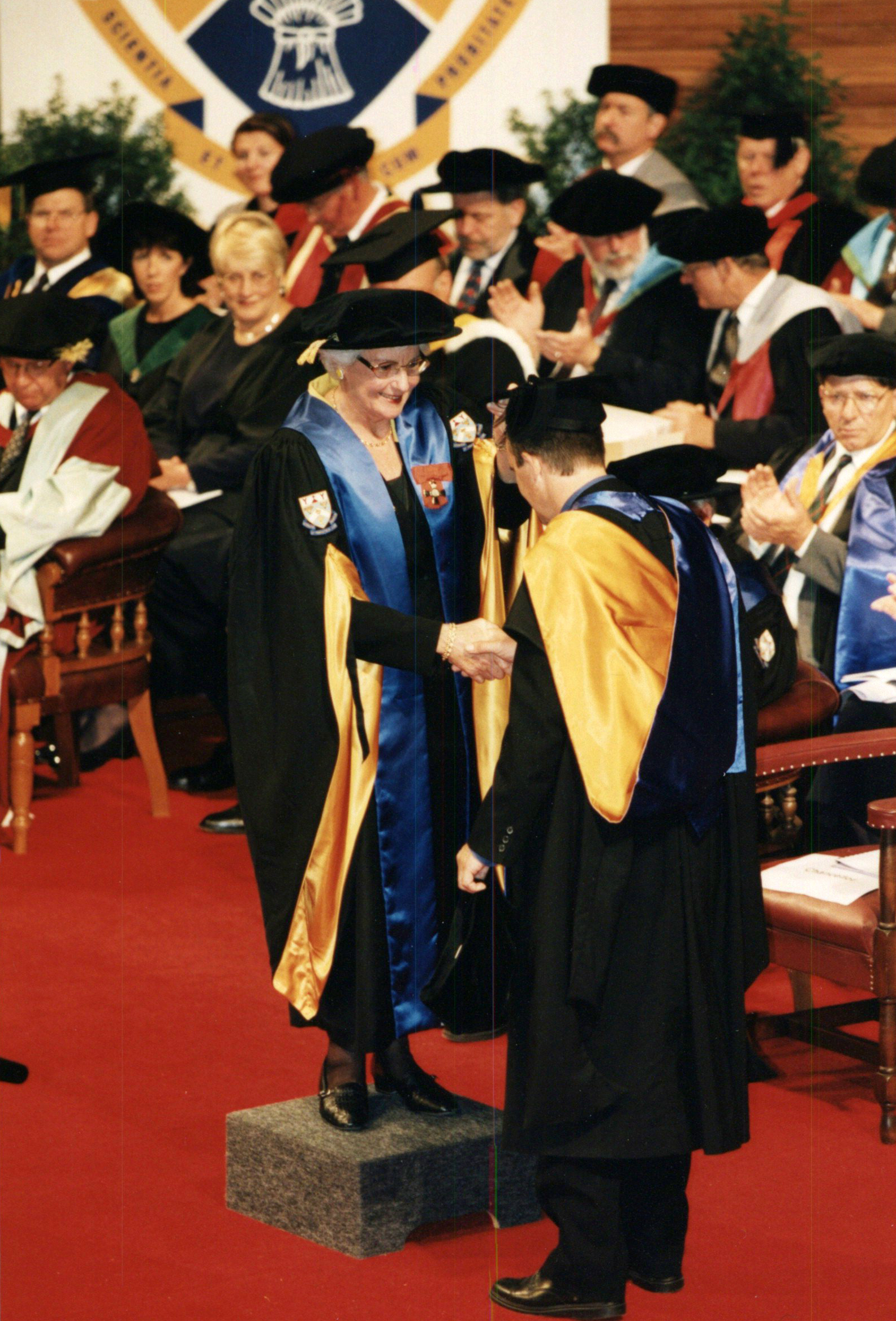 Graduation ceremony, 17 May 2000 029