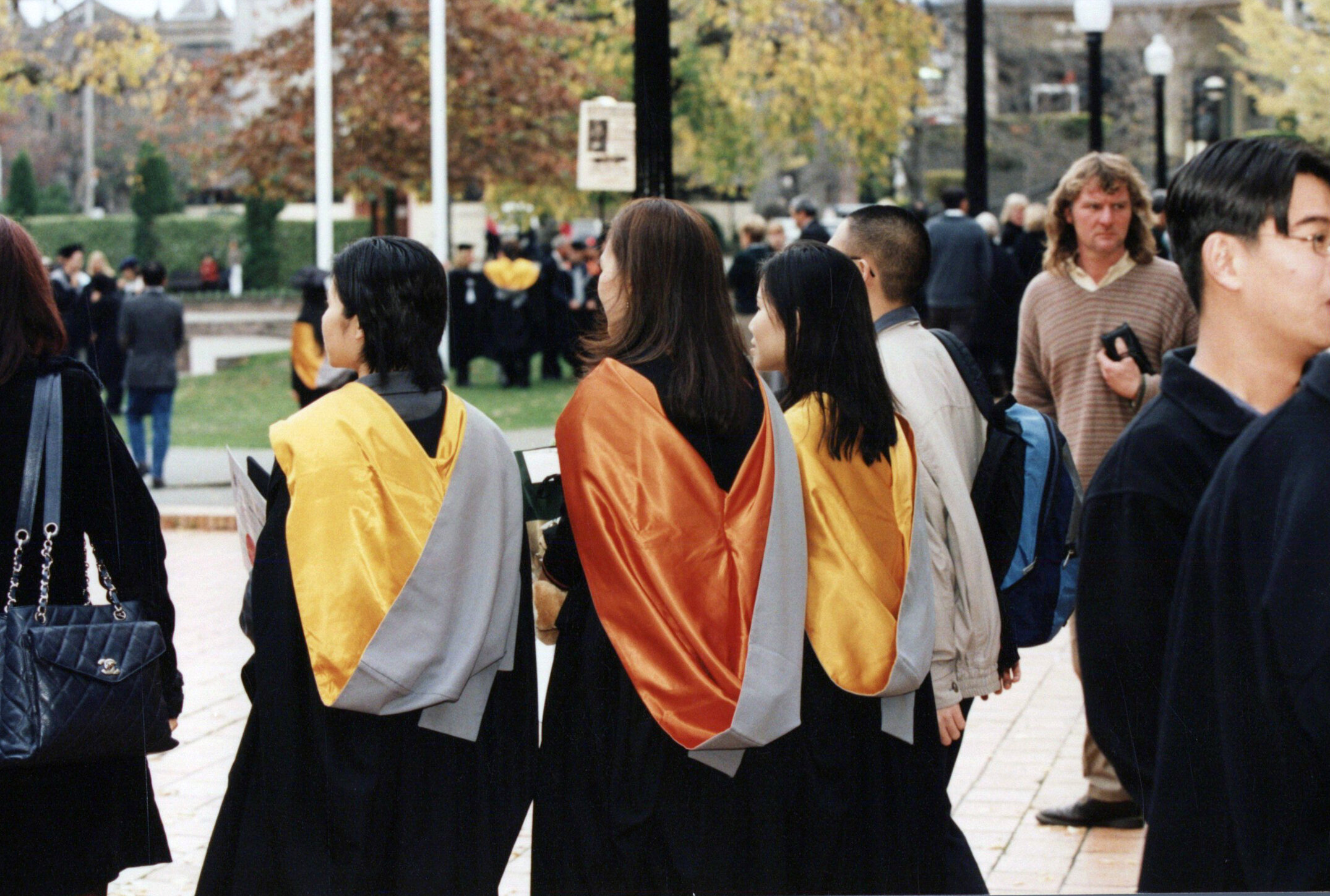 Graduation ceremony, 17 May 2000 044