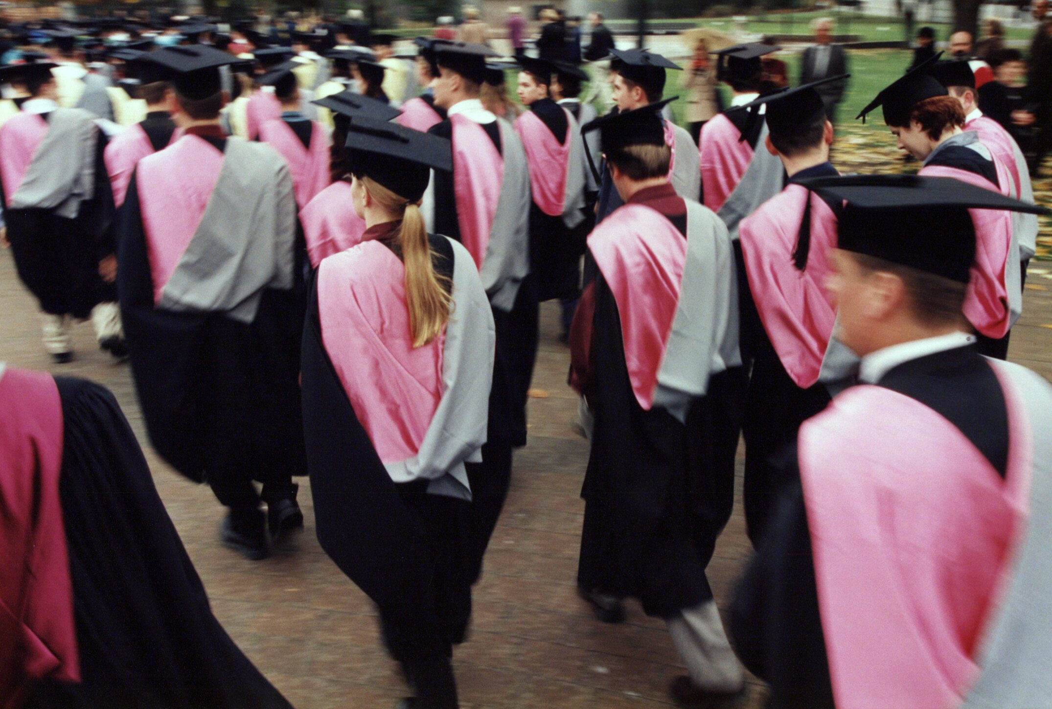 Graduation ceremony, 17 May 2000 063