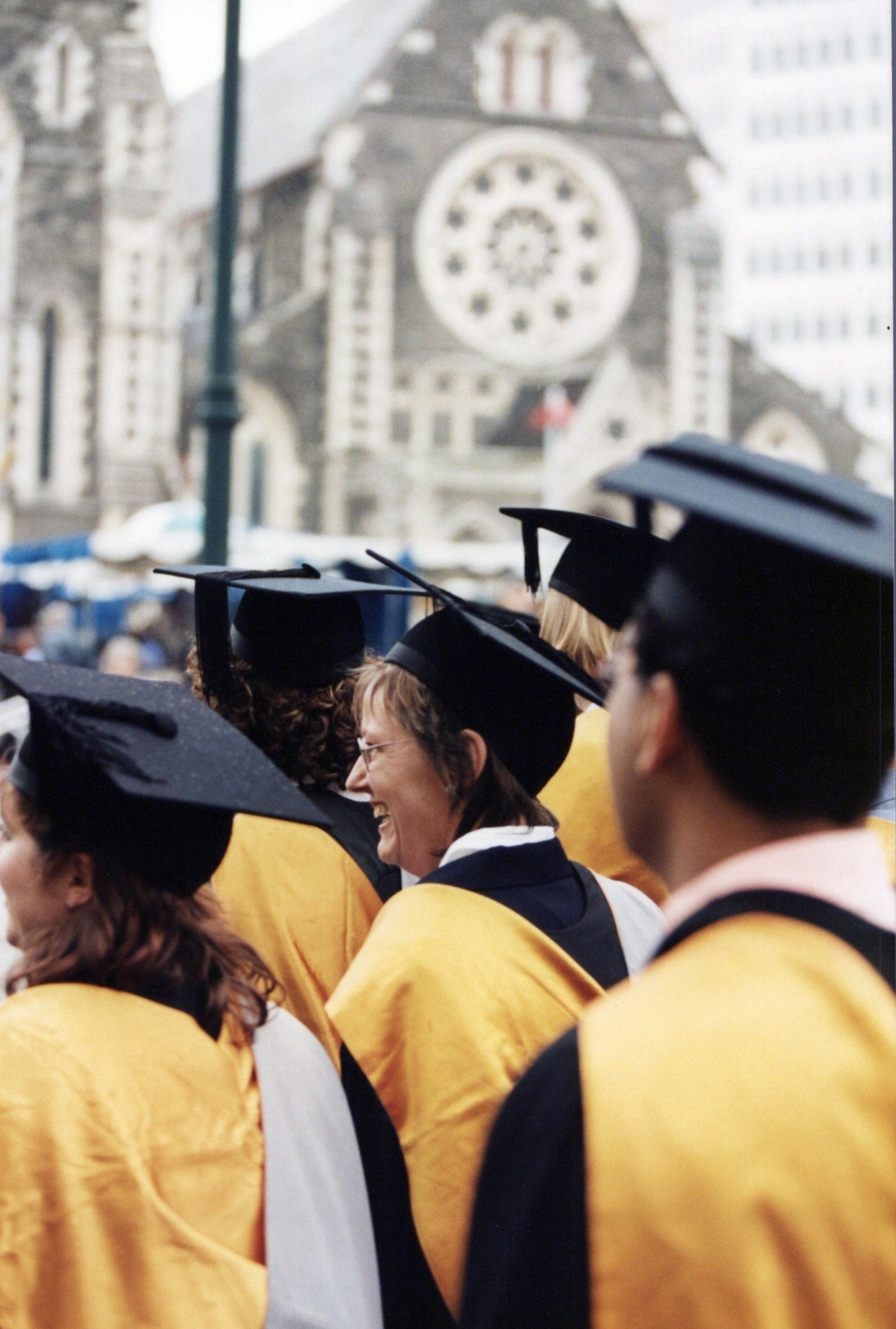 Graduation ceremony, 17 May 2000 072