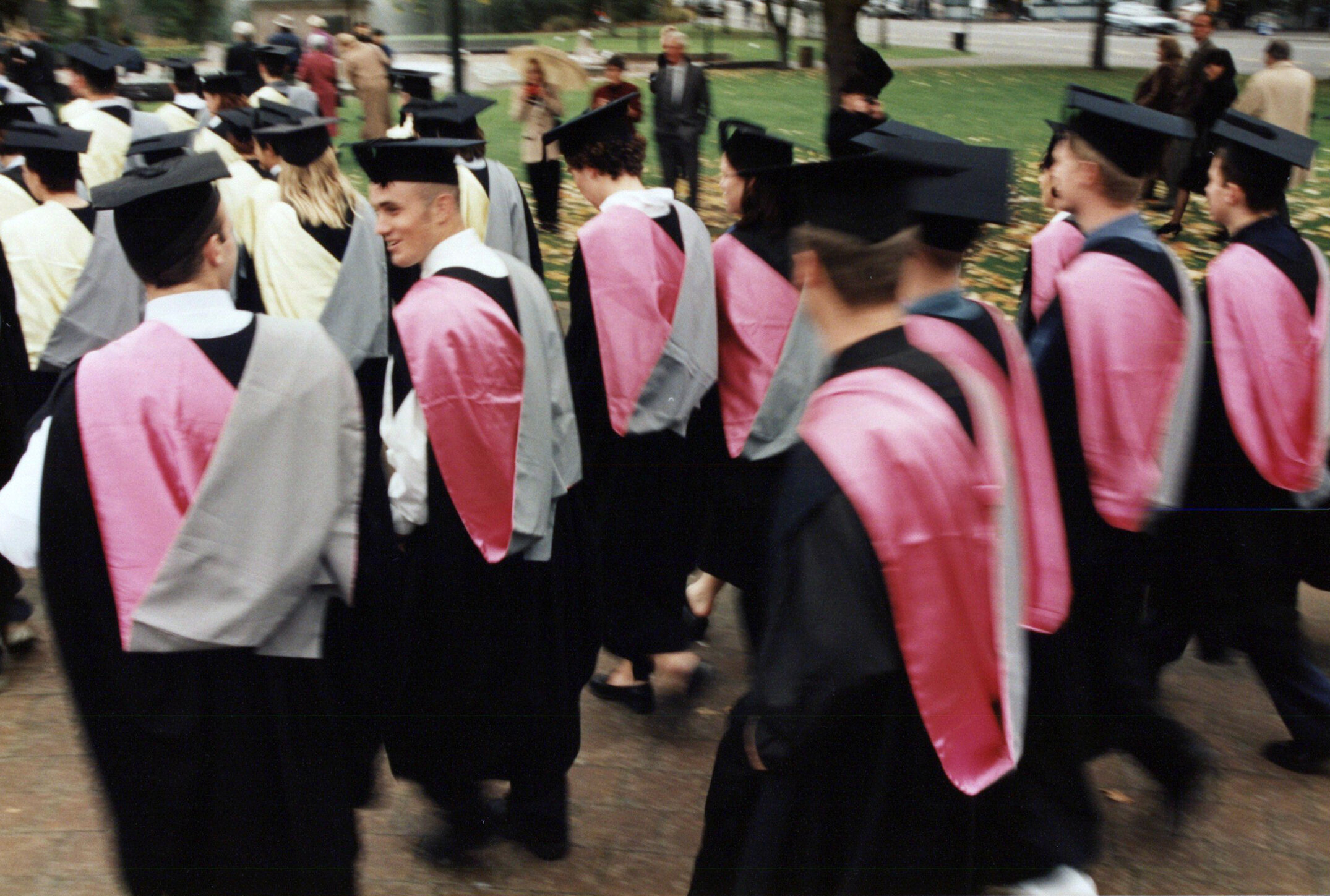 Graduation ceremony, 17 May 2000 078