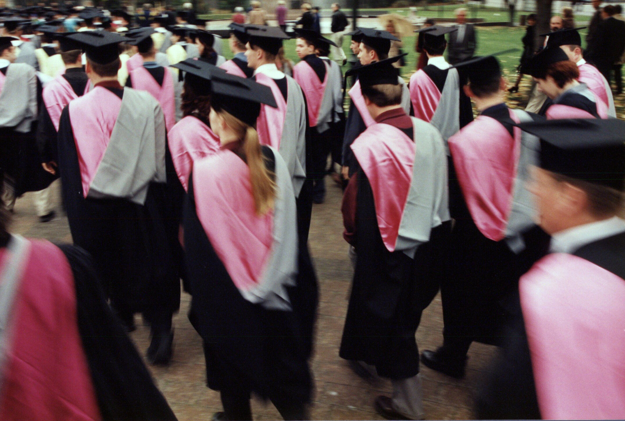 Graduation ceremony, 17 May 2000 079