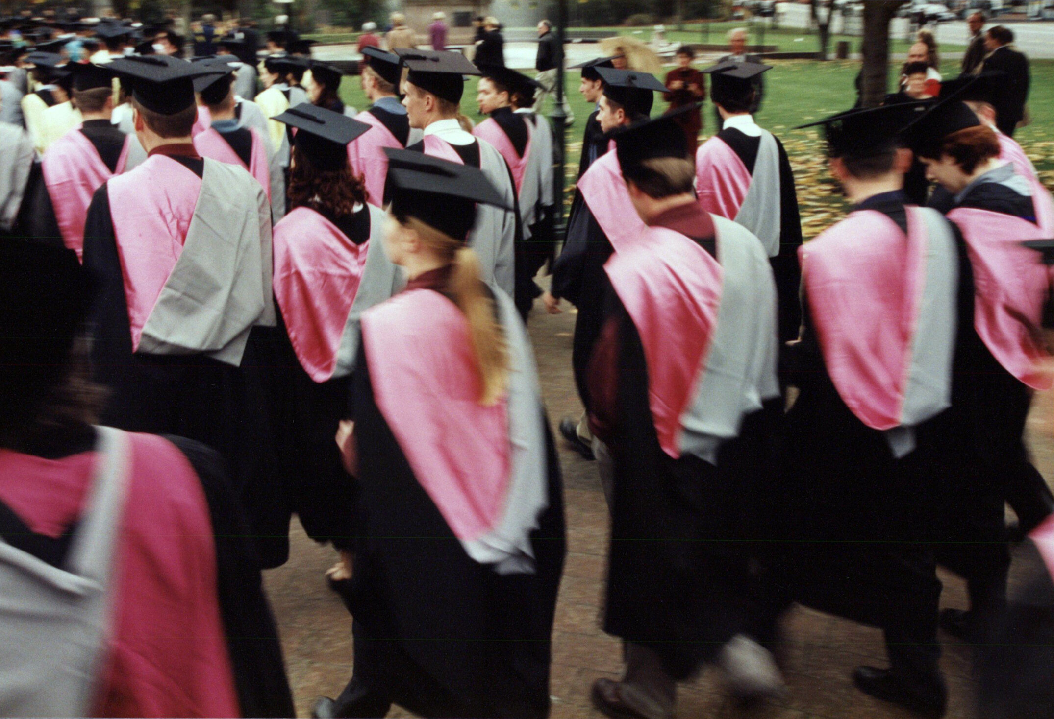 Graduation ceremony, 17 May 2000 089