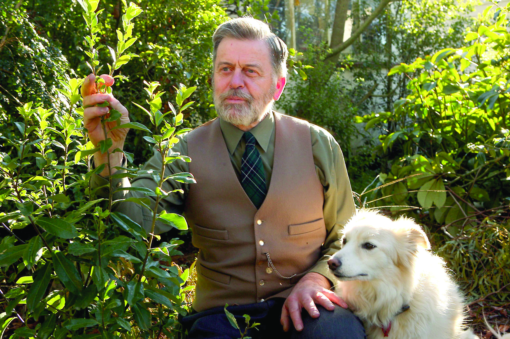 Lincoln University&rsquo;s Professor of Nature Conservation Ian Spellerberg (pictured) has been awarded the country&rsquo;s top Science
Communicator Award for 2008
