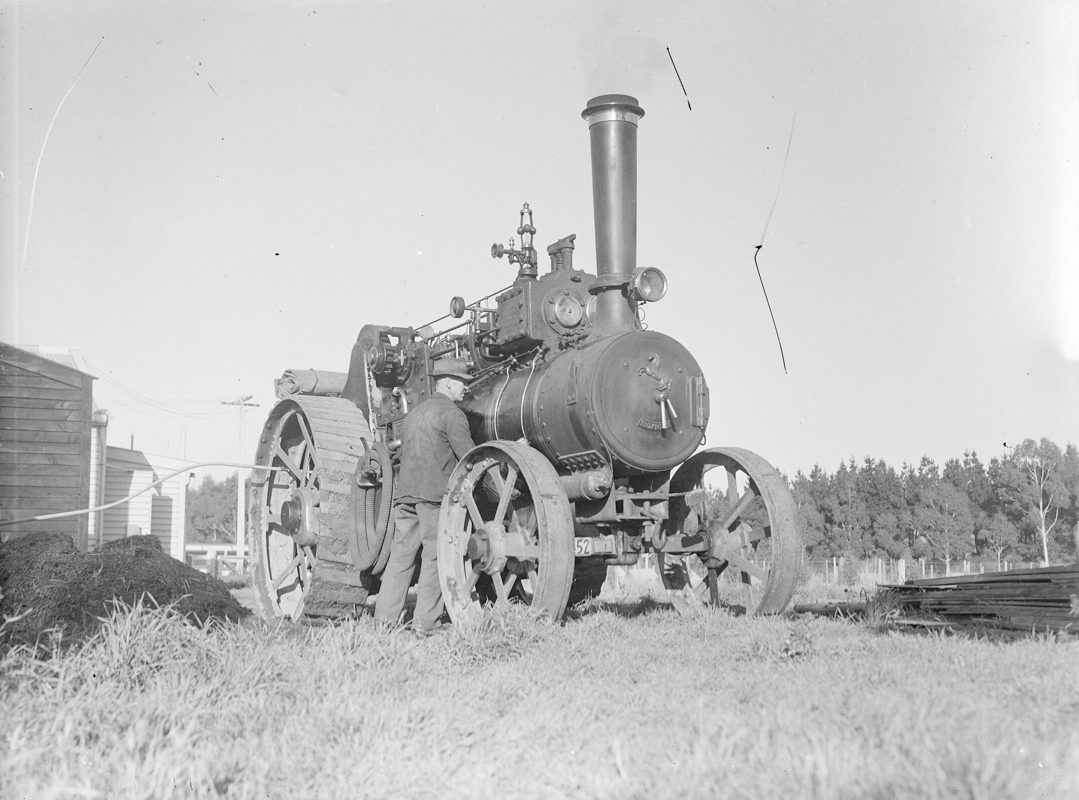 Steam traction engine, used in Canterbury Agriculture College c1960 (Blackmore Neg 5974)