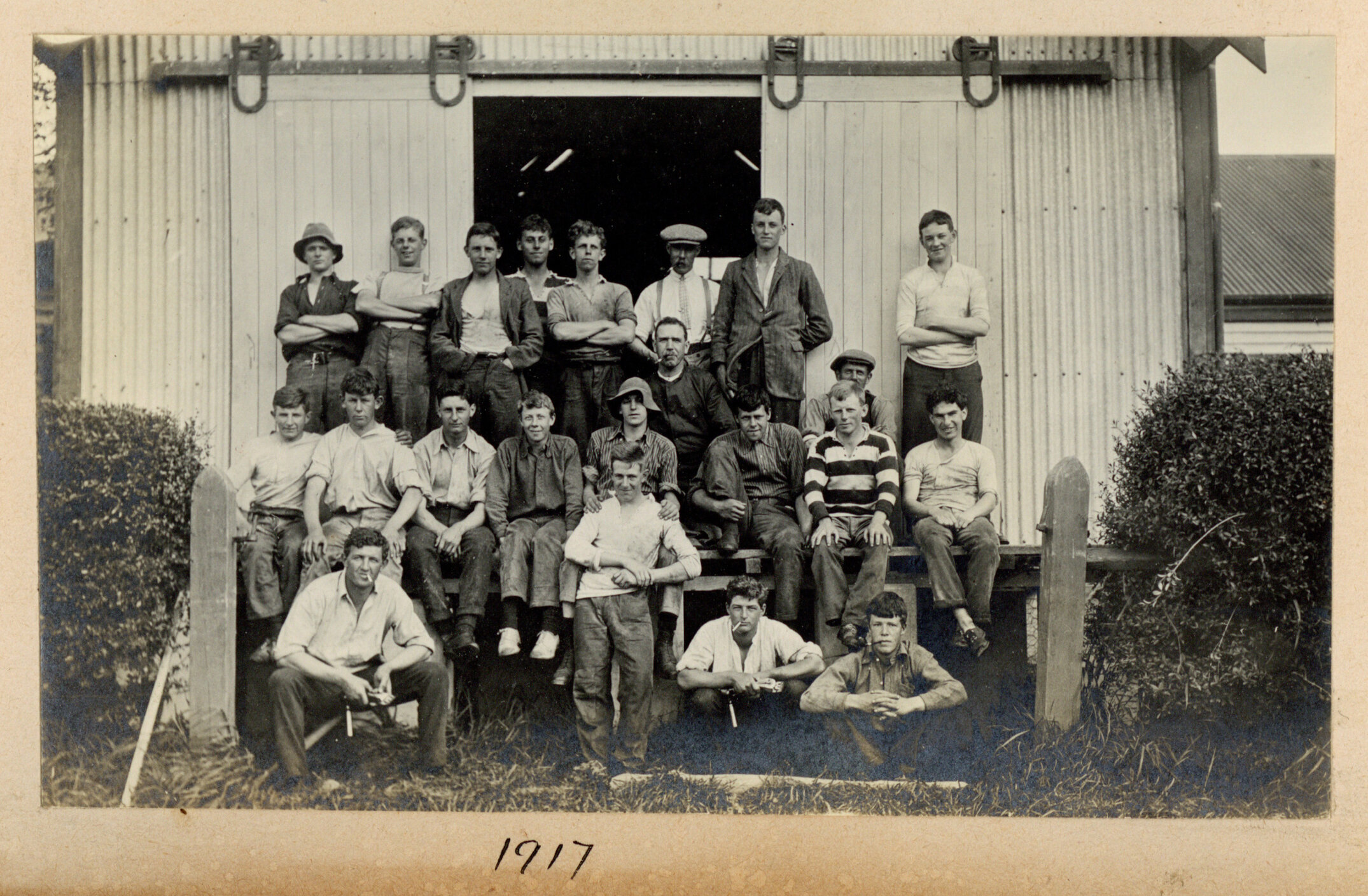 Canterbury Agricultural College group, 1917
