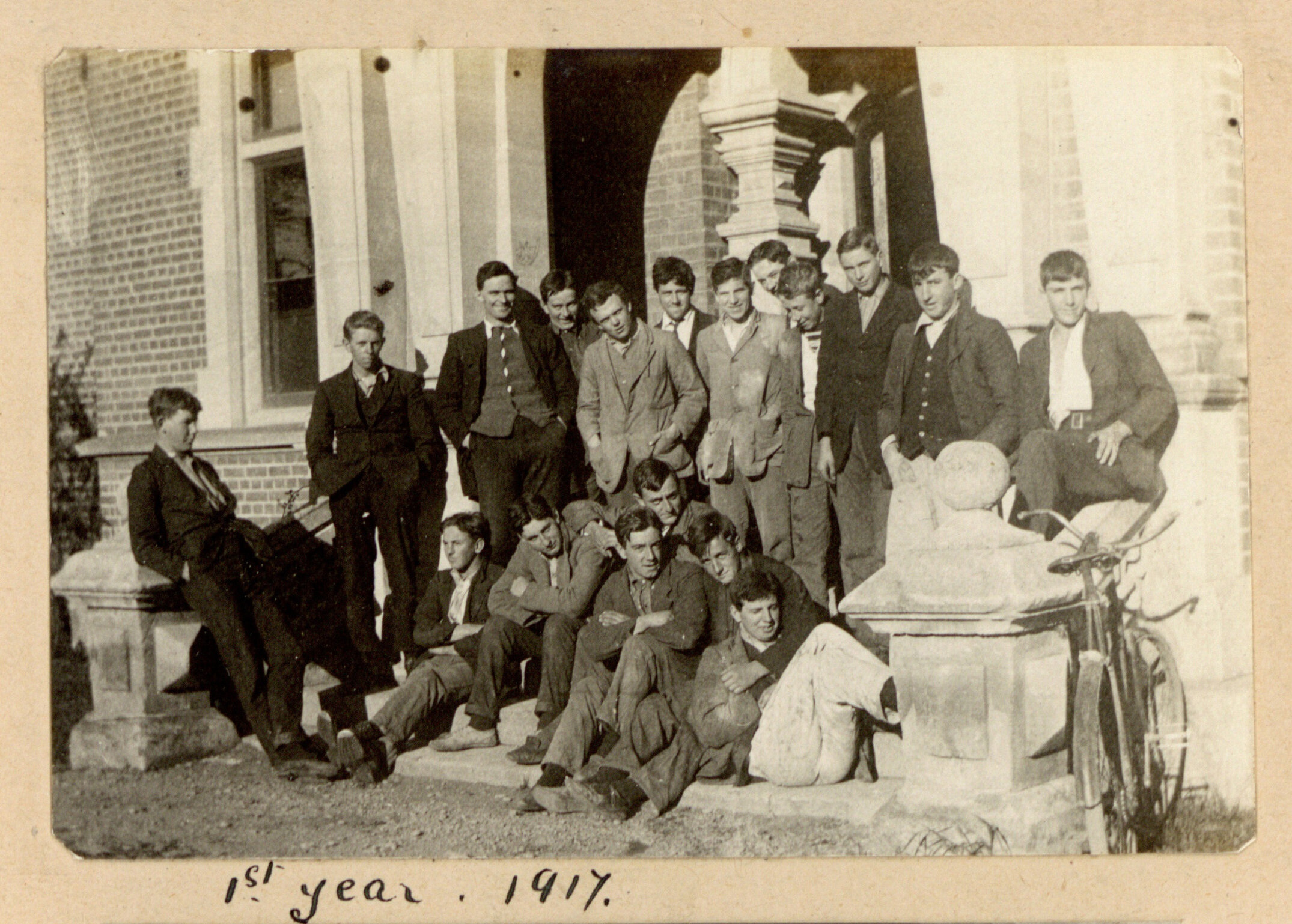 Canterbury Agricultural College First Year Students, 1917