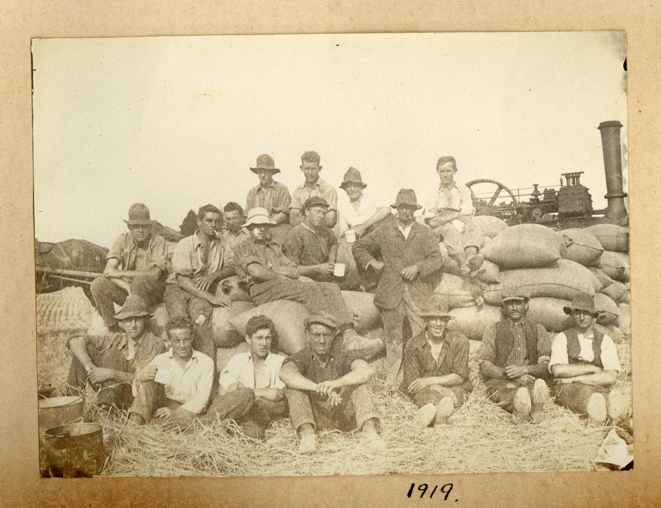 Canterbury Agricultural College students at the College farm, 1919