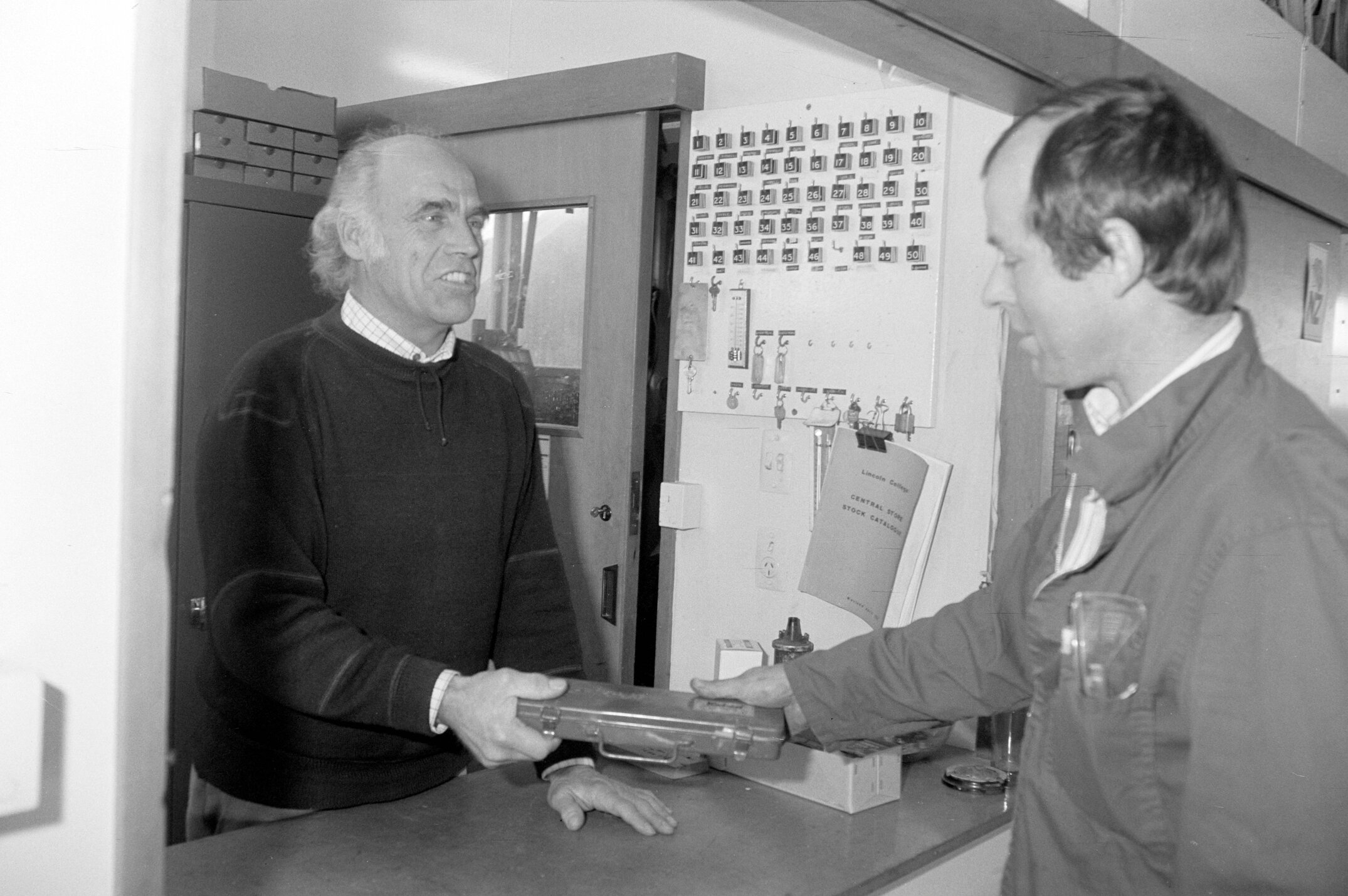 NZAEI Staff in Work Situations, Open Days, September 1985 23