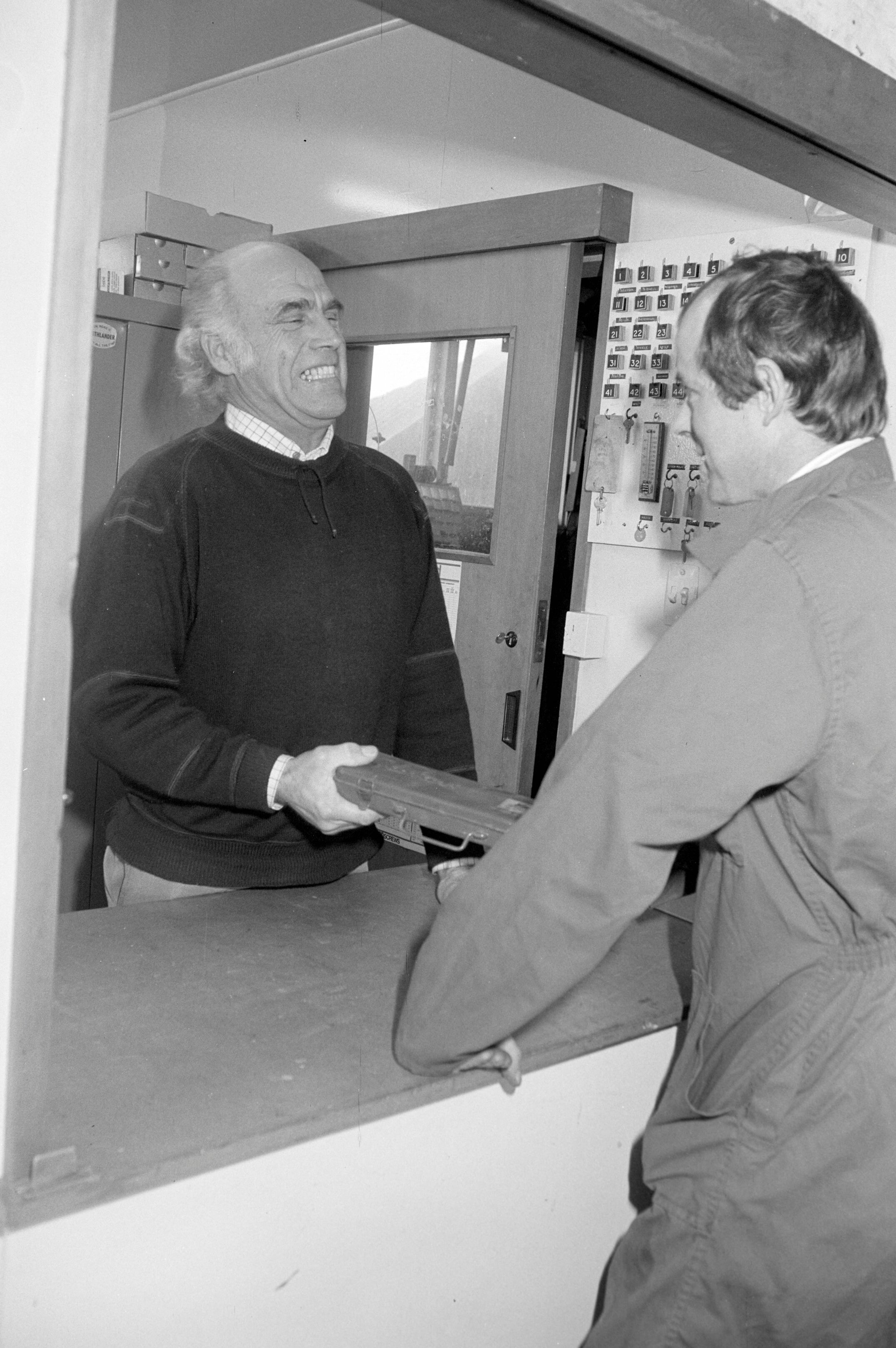 NZAEI Staff in Work Situations, Open Days, September 1985 25