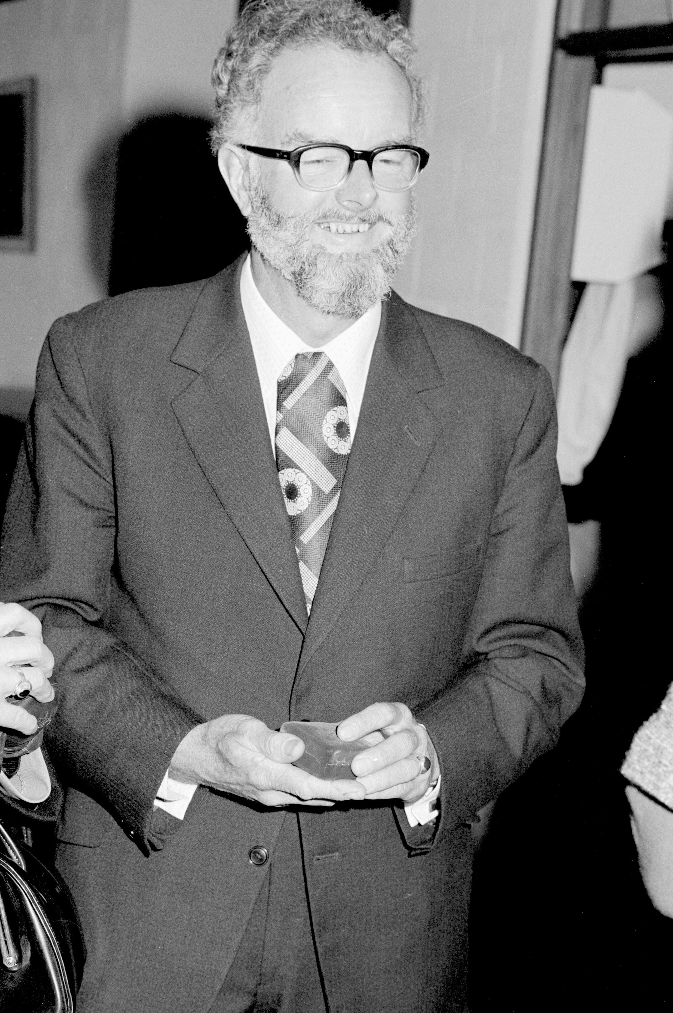 Roy Thornton, awarded the Bledisloe Medal, pictured holding the medal at the 1977 Lincoln College graduation ceremony.
