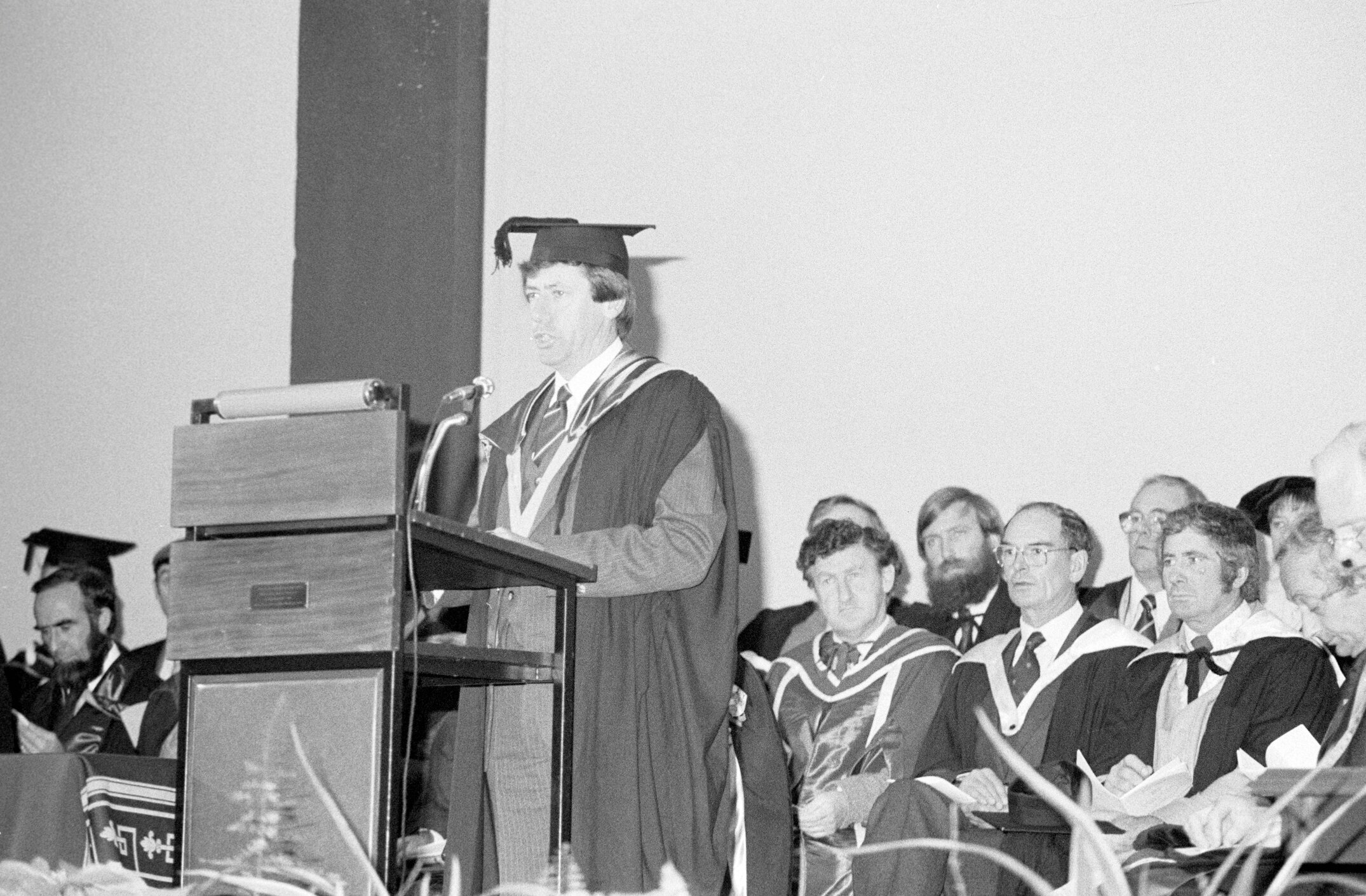 Mr R.J. (Bob) Diprose delivering the Bledisloe medal citation at the
1984 graduation ceremony 02