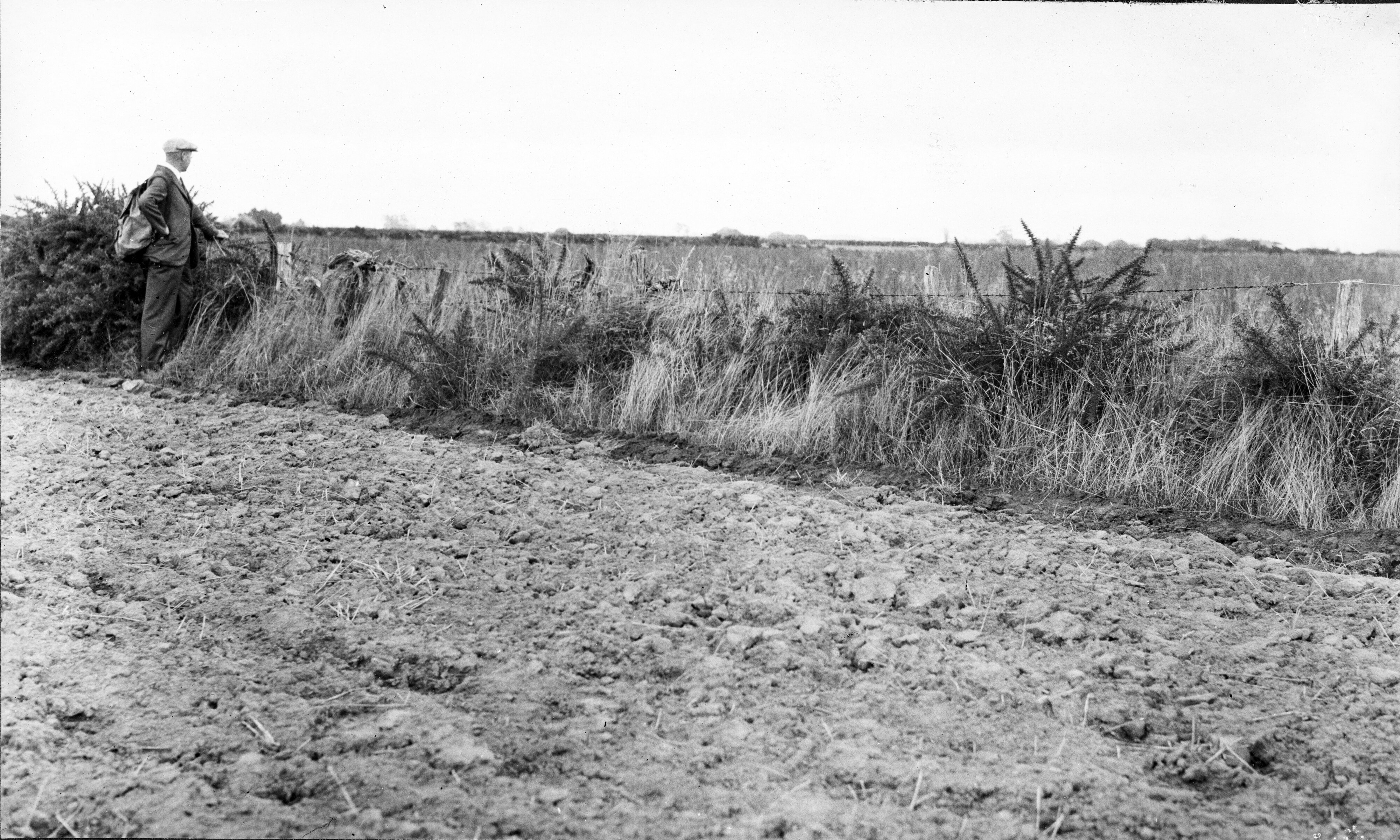 Page 15 A typical fence 