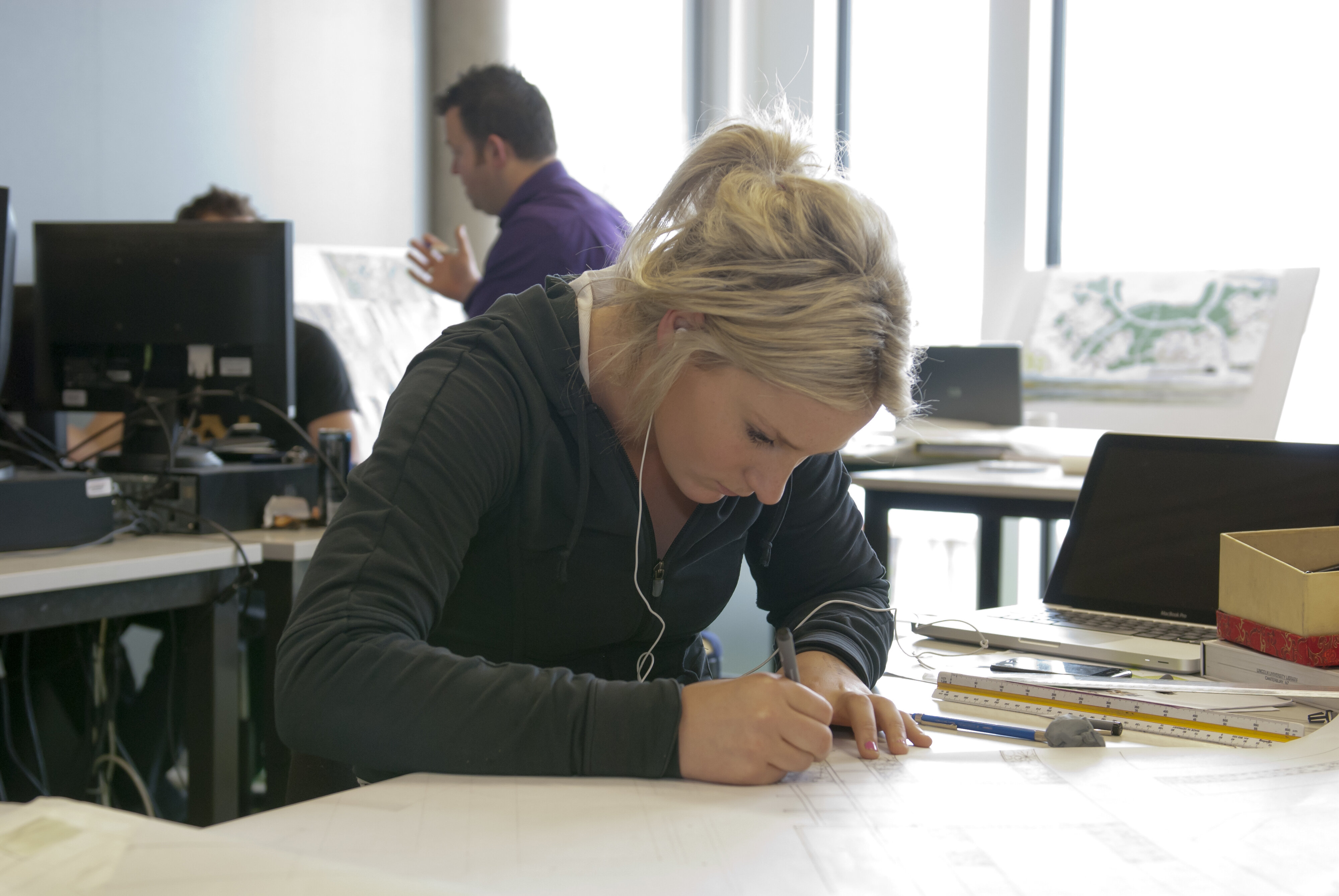 2011 SoLA Studio 2011 July 004